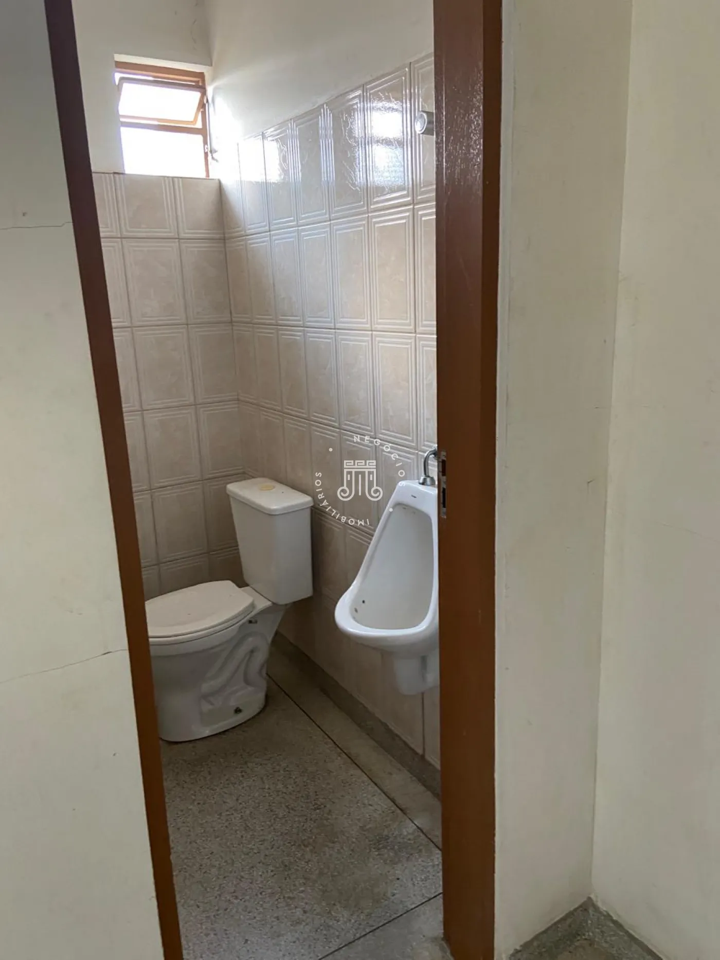 Alugar Comercial / Galp&atilde;o em V&aacute;rzea Paulista R$ 7.000,00 - Foto 24