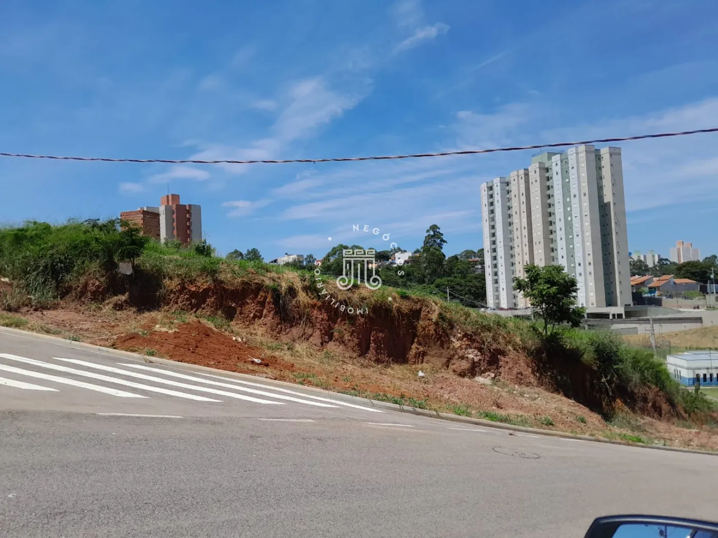 Comprar Terreno / Padr&atilde;o em V&aacute;rzea Paulista R$ 267.000,00 - Foto 1