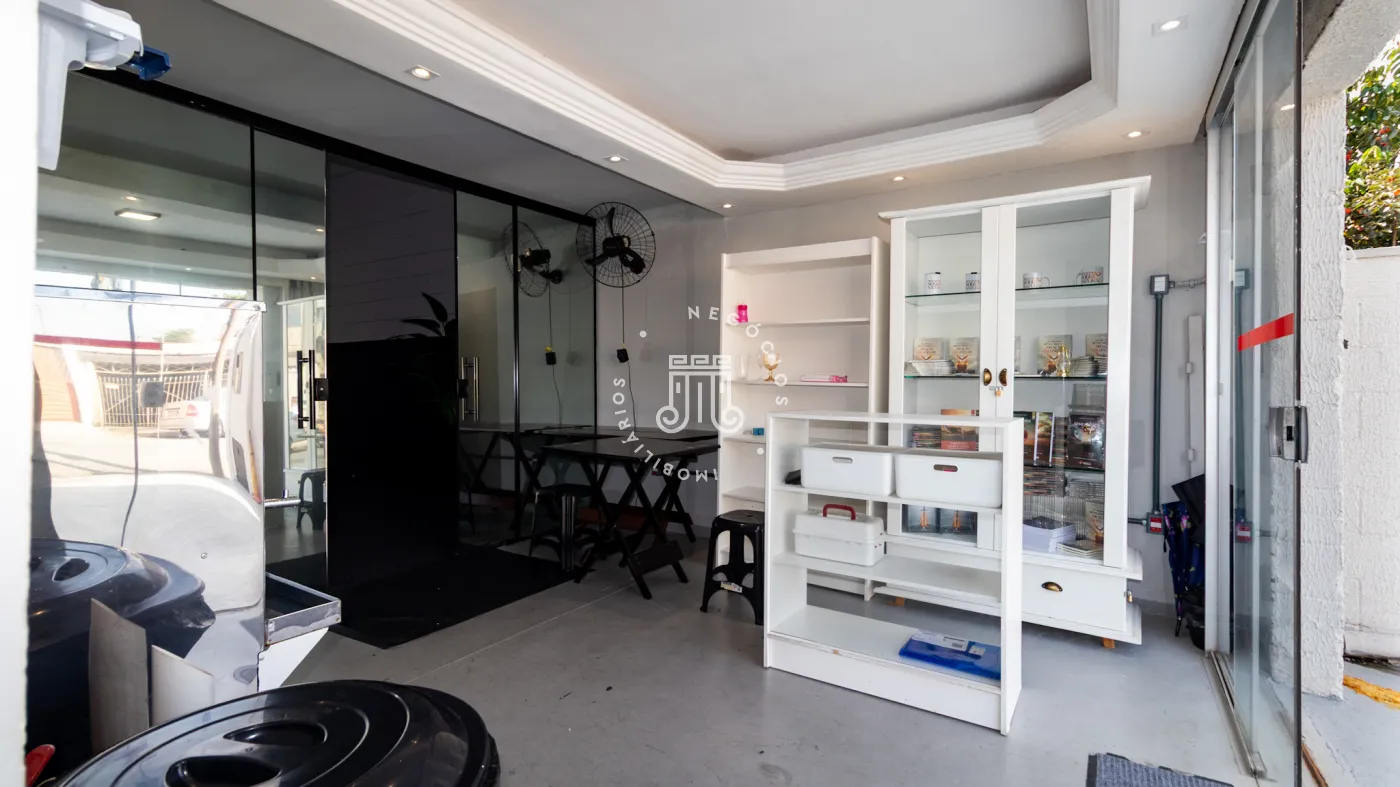 Alugar Comercial / Galp&atilde;o em V&aacute;rzea Paulista R$ 10.000,00 - Foto 15