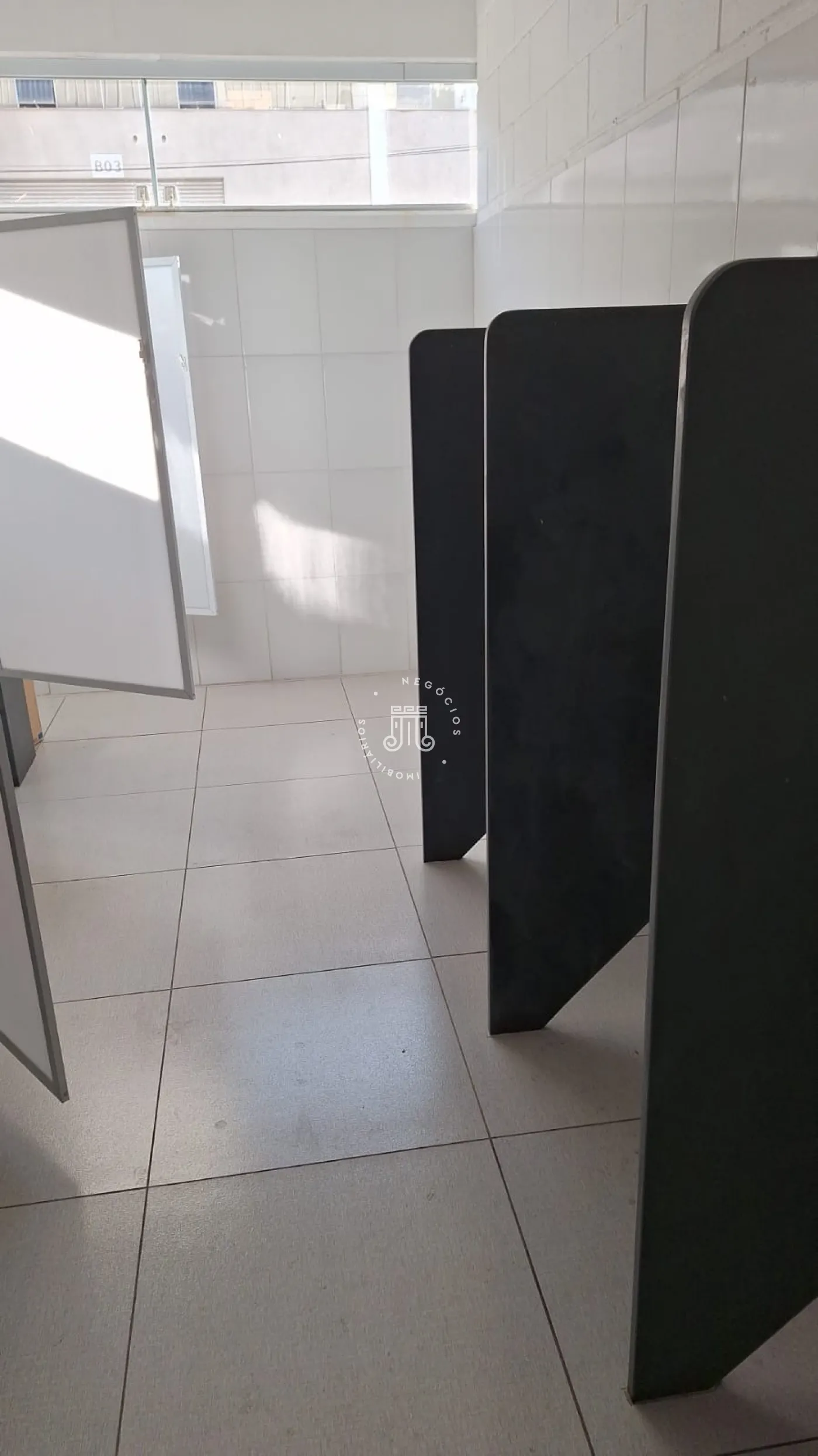 Alugar Comercial / Galpao Condominio em V&aacute;rzea Paulista R$ 23.760,00 - Foto 3