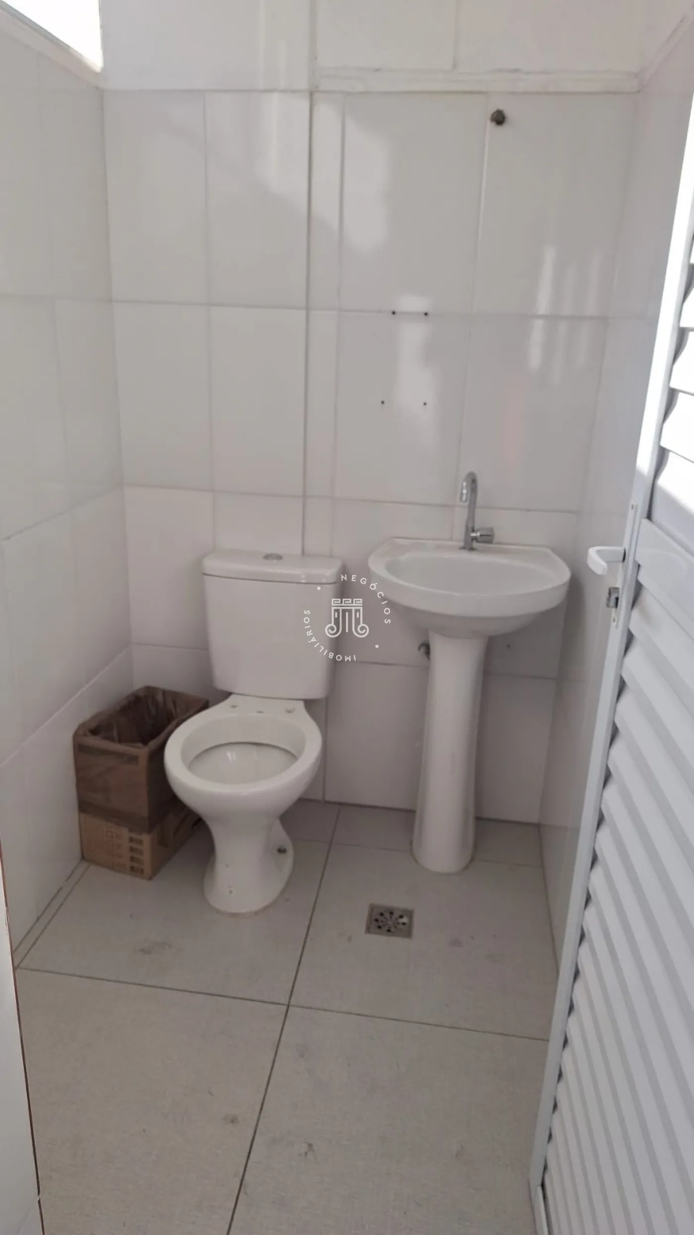 Alugar Comercial / Galpao Condominio em V&aacute;rzea Paulista R$ 23.760,00 - Foto 7