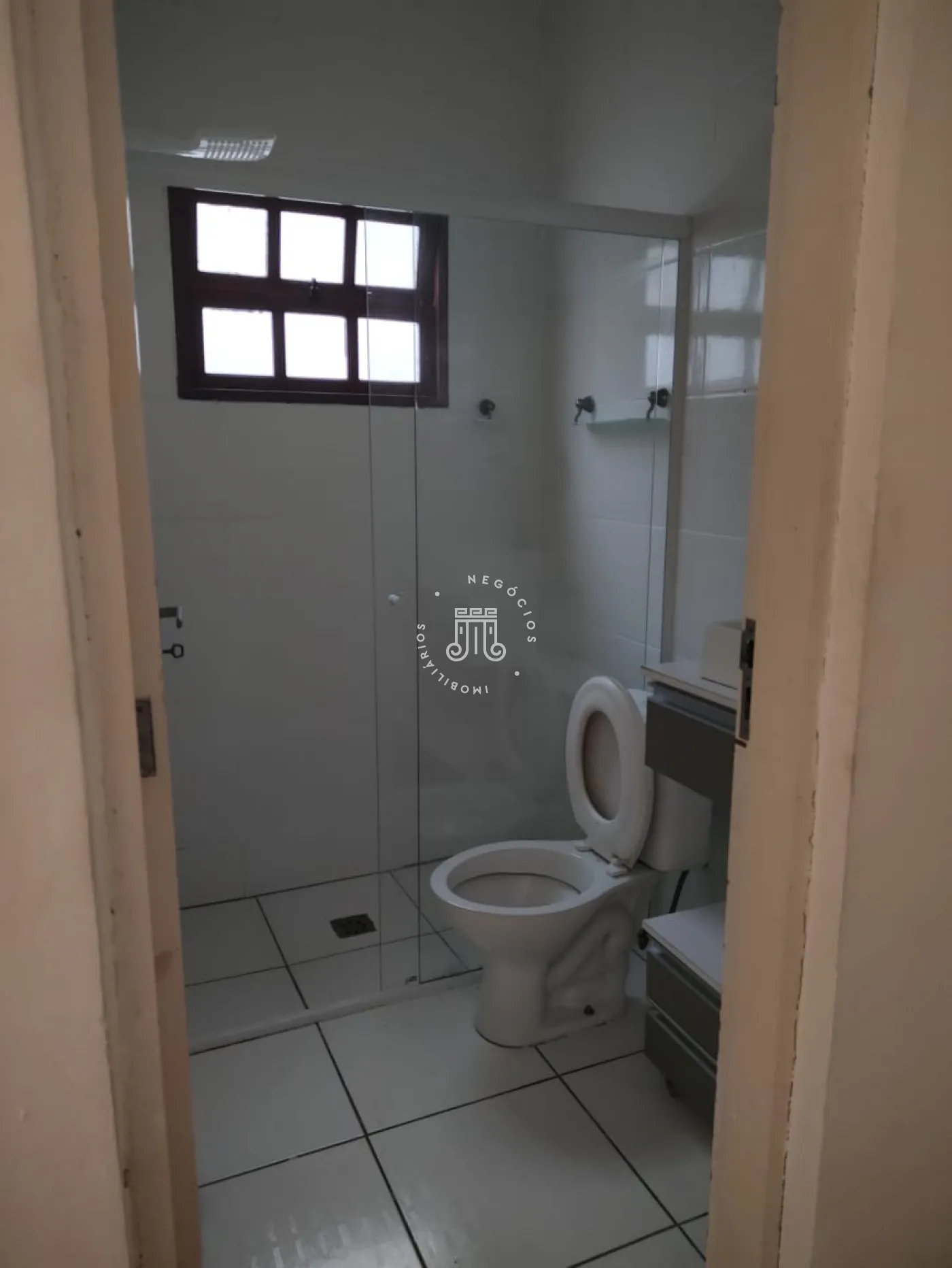 Comprar Casa / Padr&atilde;o em V&aacute;rzea Paulista R$ 393.000,00 - Foto 6