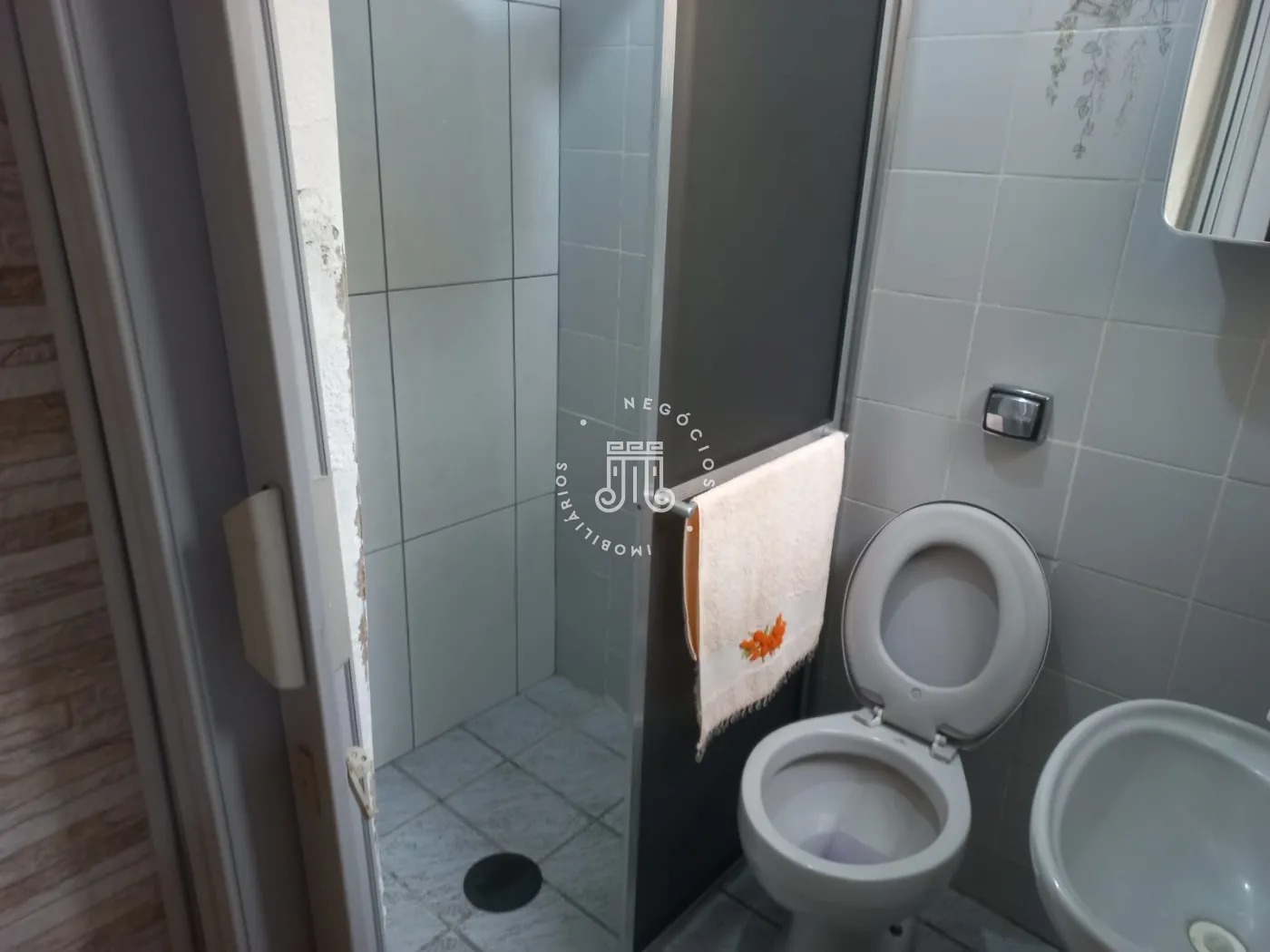 Comprar Casa / Padr&atilde;o em V&aacute;rzea Paulista R$ 390.000,00 - Foto 4