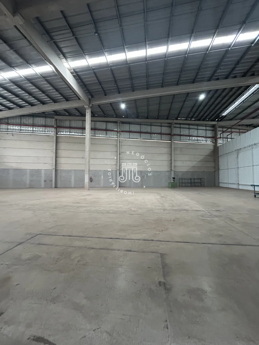 Alugar Comercial / Galpao Condominio em V&aacute;rzea Paulista R$ 25.300,00 - Foto 7