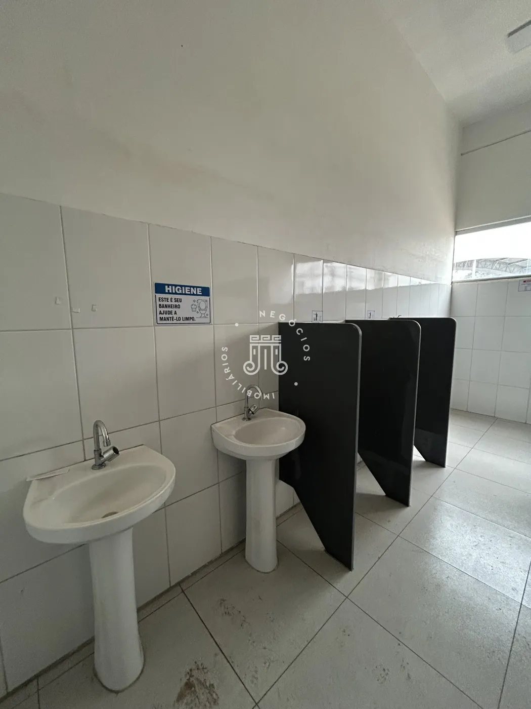 Alugar Comercial / Galpao Condominio em V&aacute;rzea Paulista R$ 35.200,00 - Foto 11
