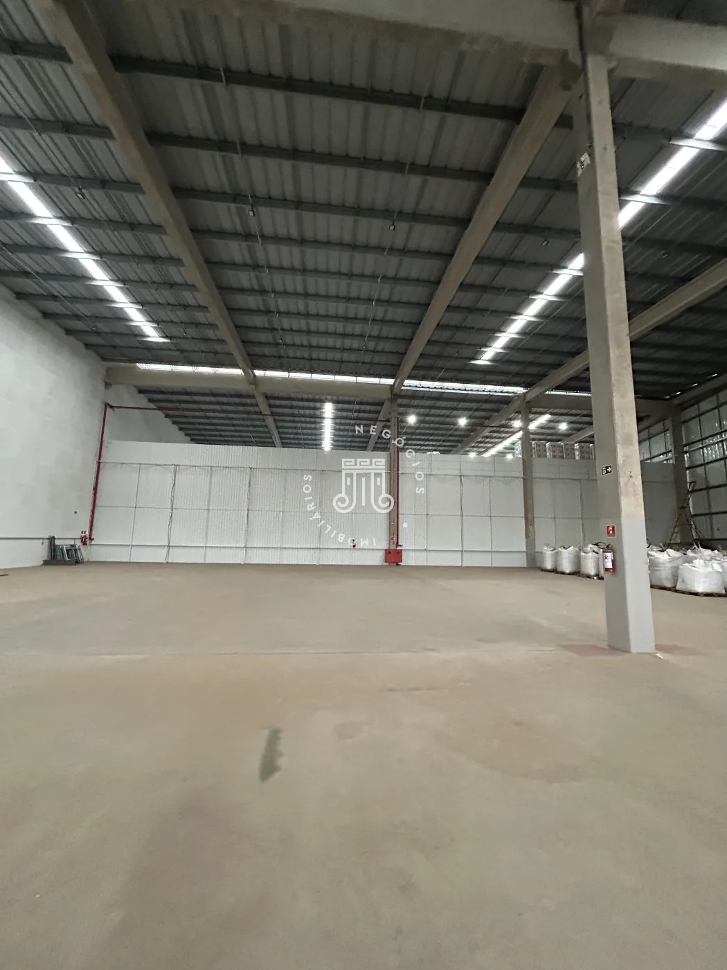 Alugar Comercial / Galpao Condominio em V&aacute;rzea Paulista R$ 35.200,00 - Foto 19