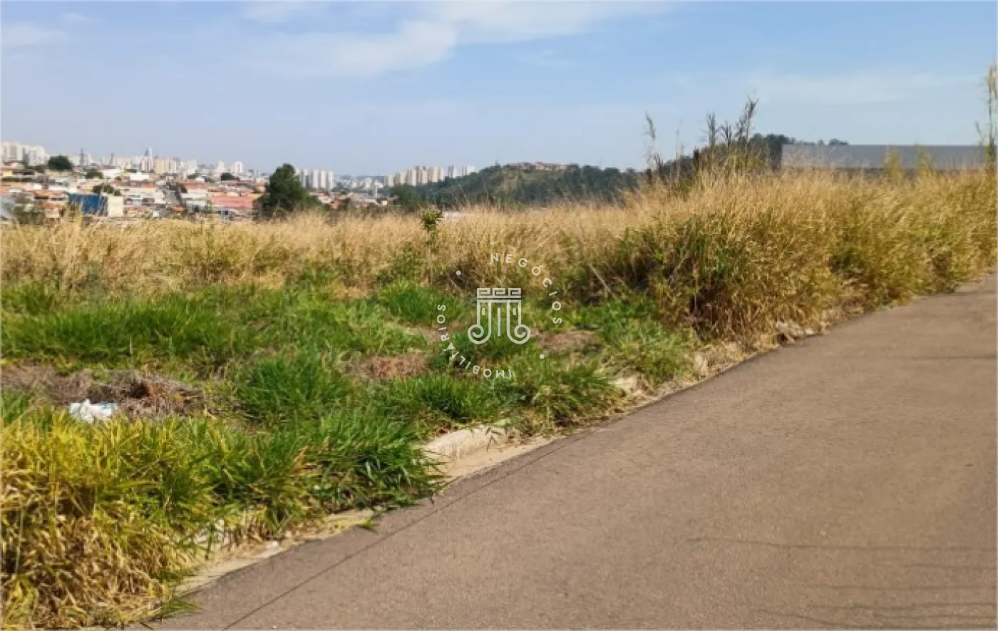 Comprar Terreno / Padr&atilde;o em V&aacute;rzea Paulista R$ 110.000,00 - Foto 1