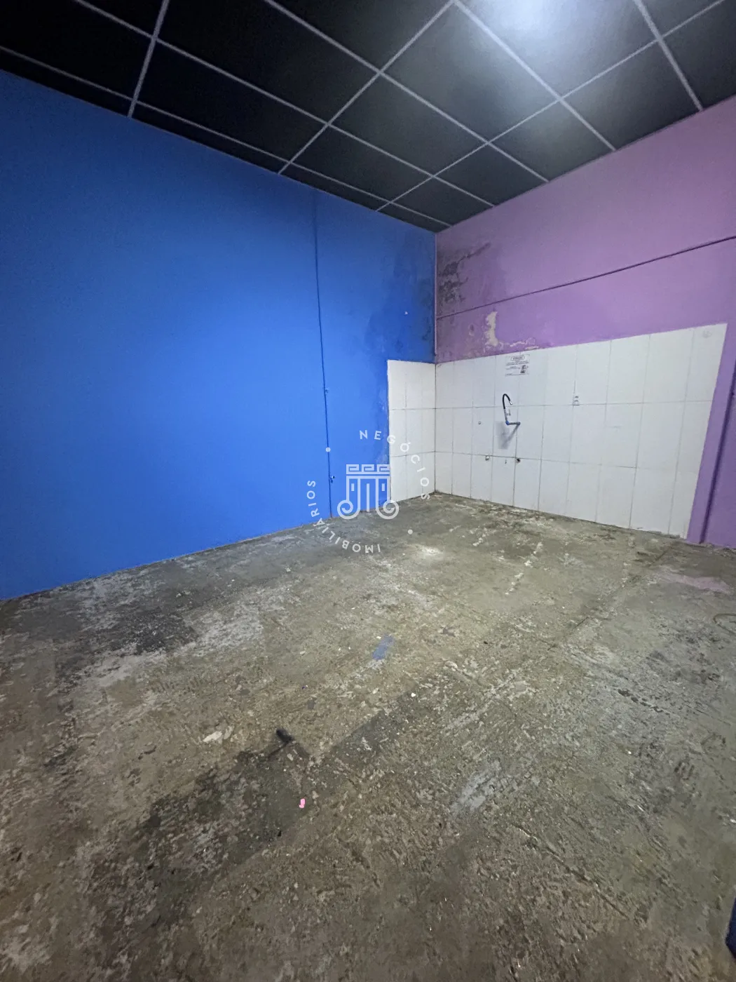 Alugar Comercial / Galp&atilde;o em V&aacute;rzea Paulista R$ 10.000,00 - Foto 18