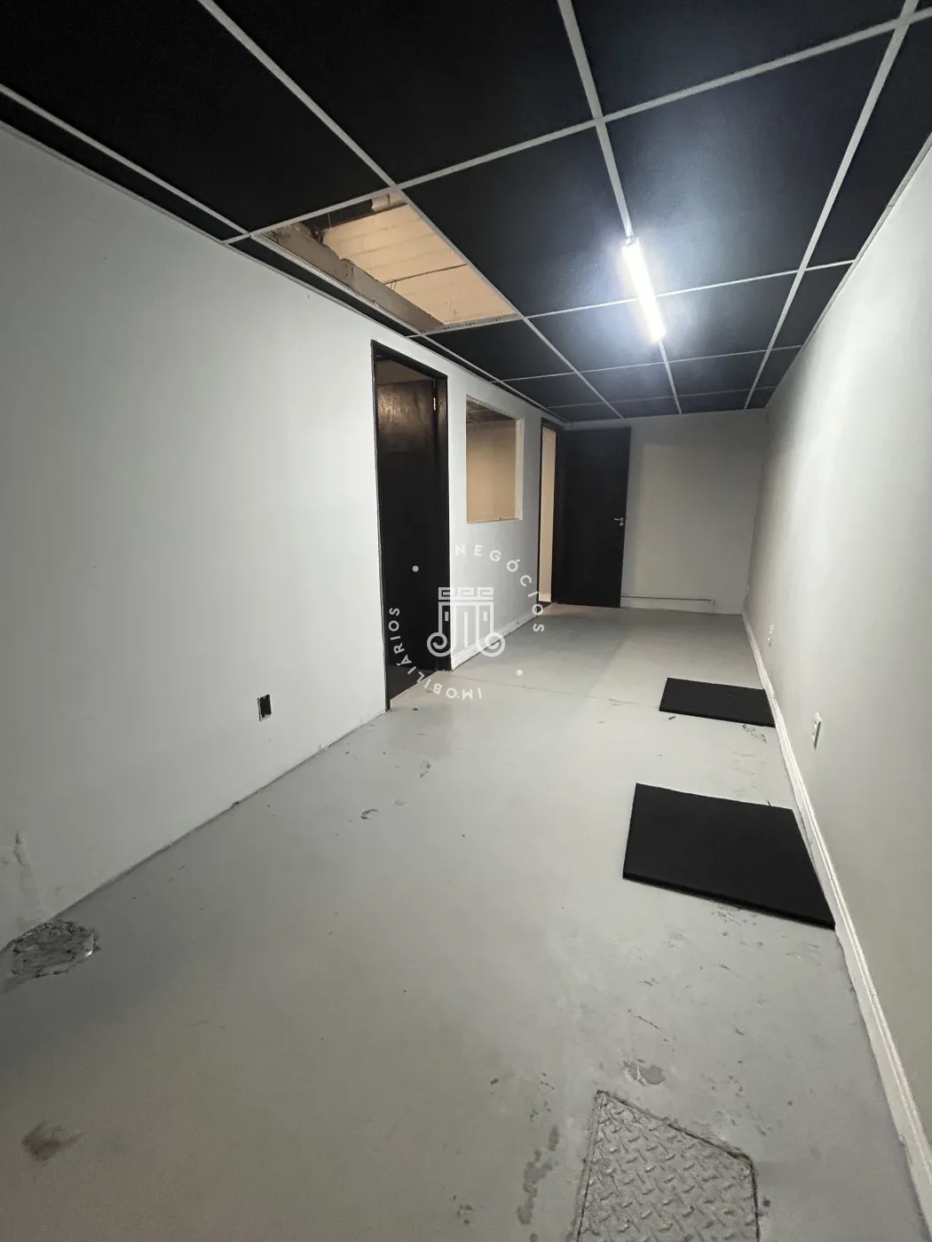 Alugar Comercial / Galp&atilde;o em V&aacute;rzea Paulista R$ 10.000,00 - Foto 21