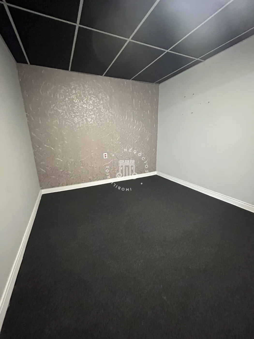 Alugar Comercial / Galp&atilde;o em V&aacute;rzea Paulista R$ 10.000,00 - Foto 25