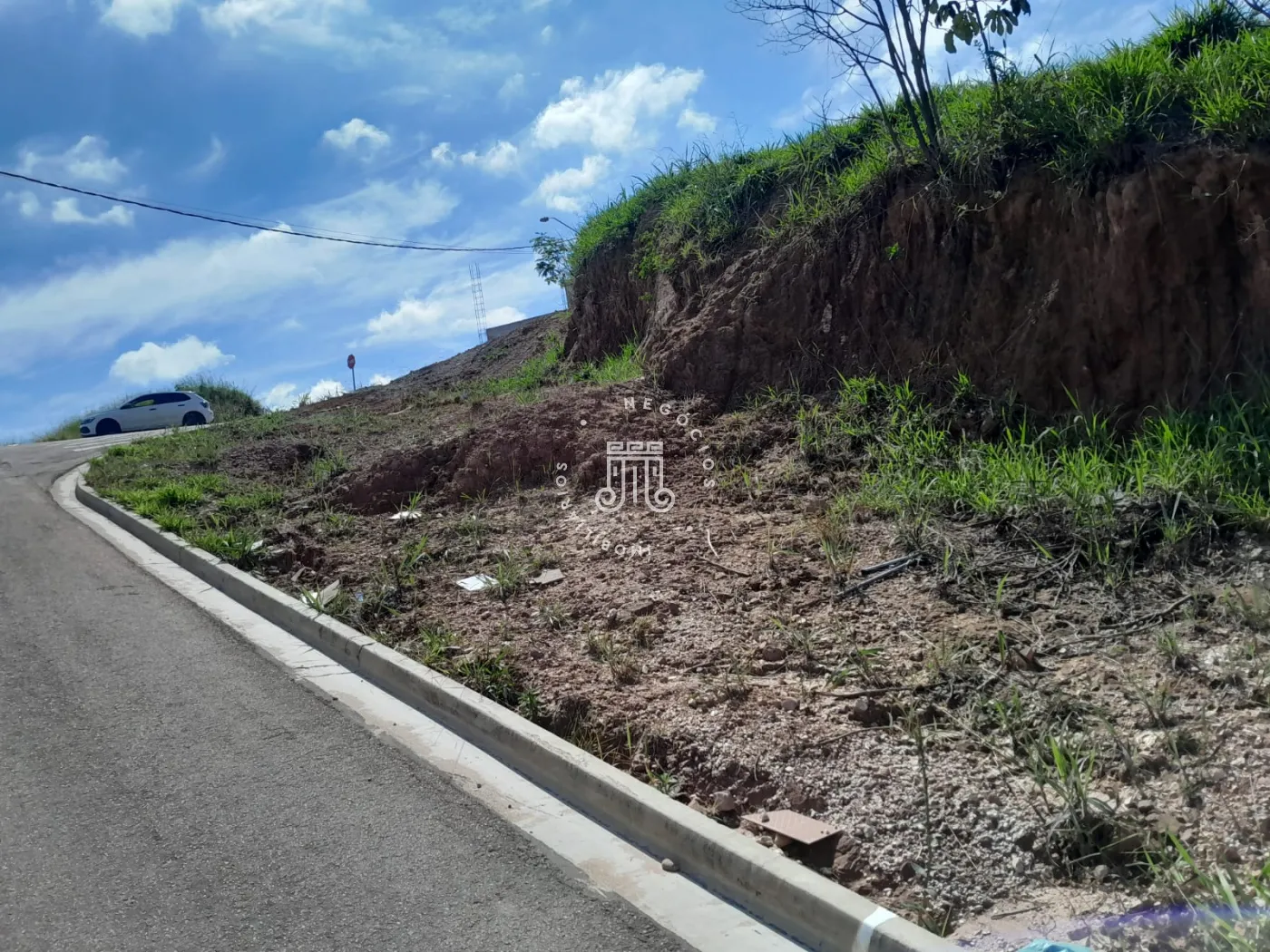 Comprar Terreno / Padr&atilde;o em V&aacute;rzea Paulista R$ 265.000,00 - Foto 3