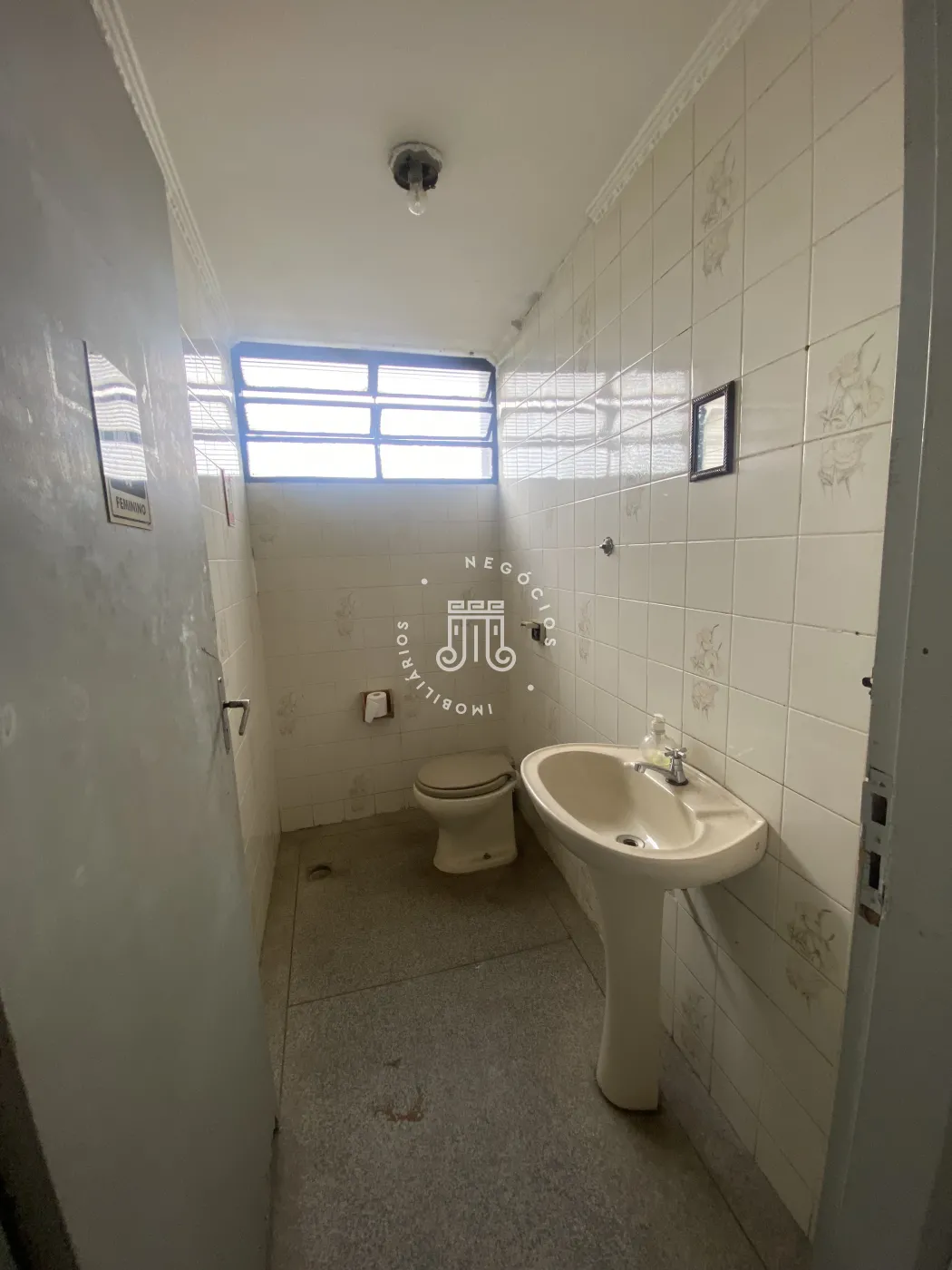 Alugar Comercial / Sal&atilde;o em V&aacute;rzea Paulista R$ 5.900,00 - Foto 8