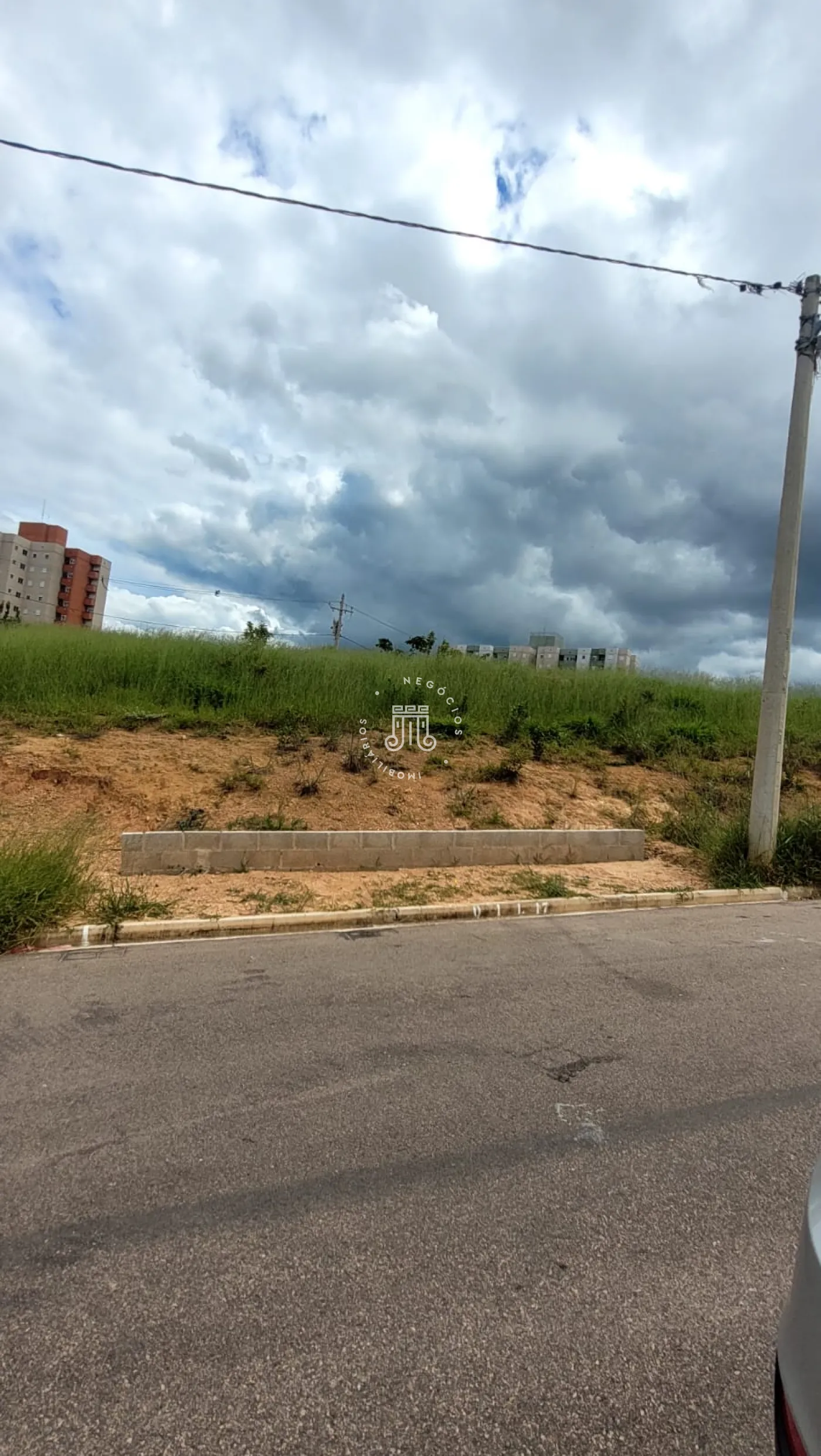 Comprar Terreno / Padr&atilde;o em V&aacute;rzea Paulista R$ 212.000,00 - Foto 3