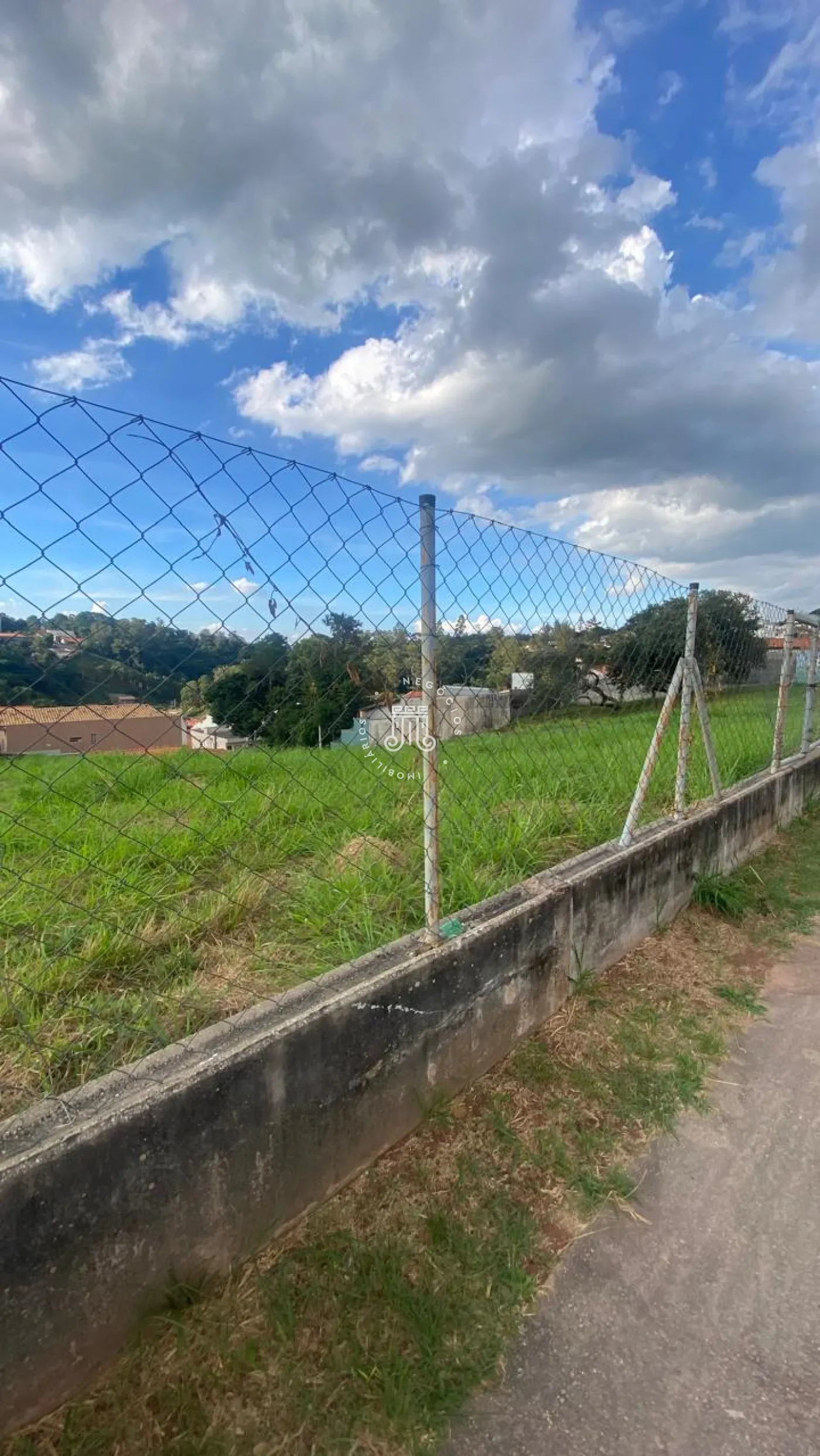 Comprar Terreno / Padr&atilde;o em Jundia&iacute; R$ 547.000,00 - Foto 14