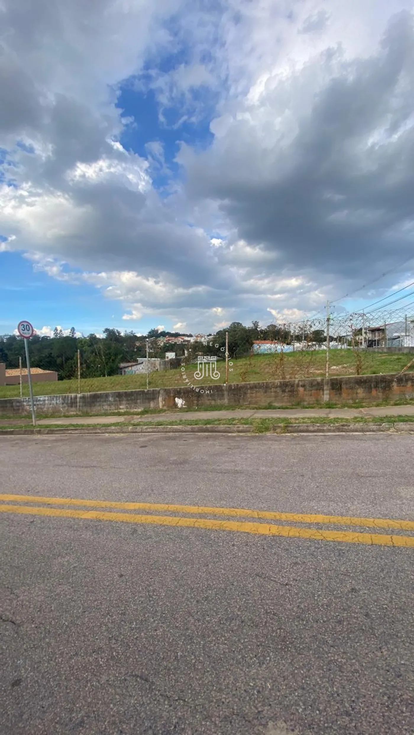 Comprar Terreno / Padr&atilde;o em Jundia&iacute; R$ 525.000,00 - Foto 19