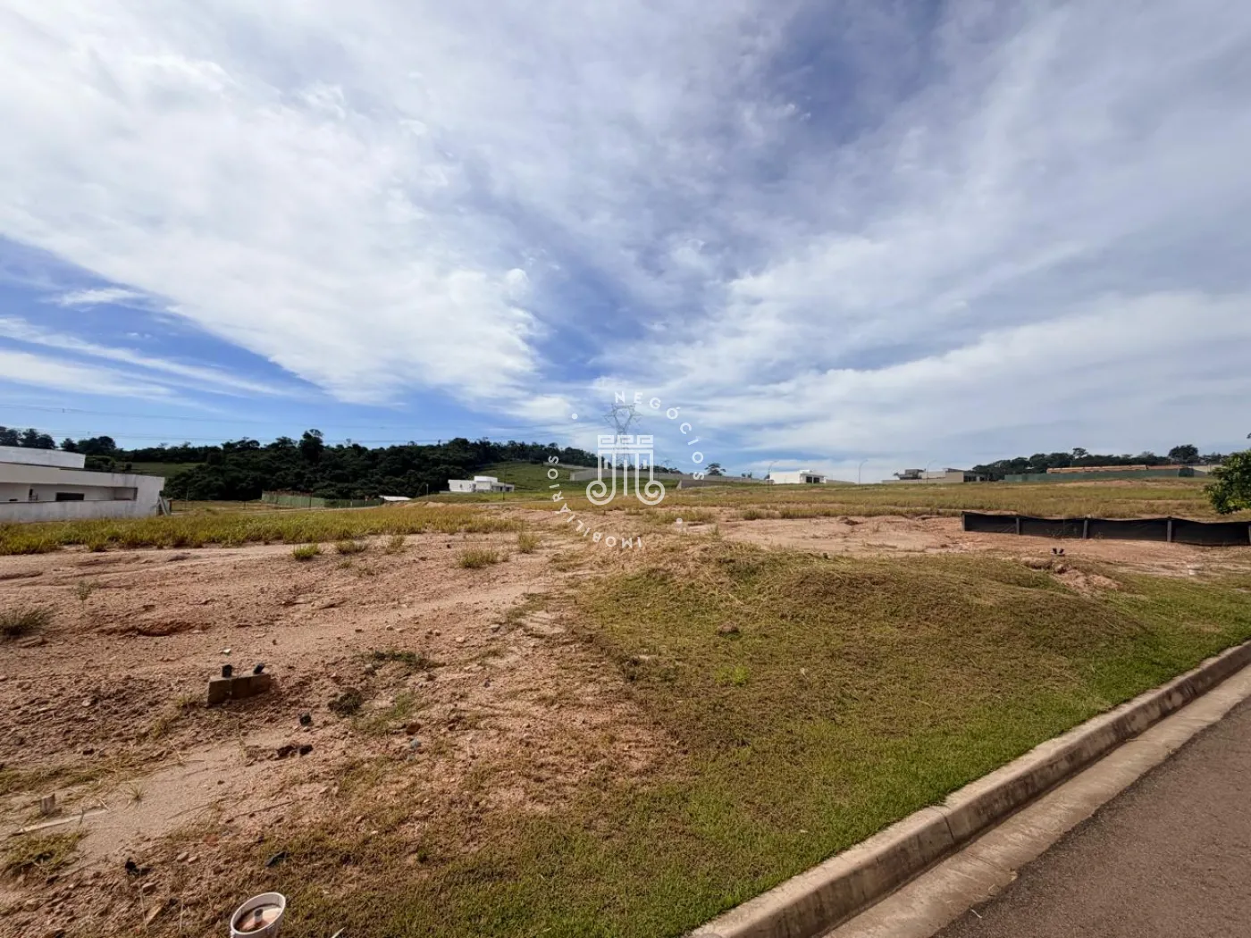 Comprar Terreno / Condom&iacute;nio em Jundia&iacute; R$ 565.000,00 - Foto 1
