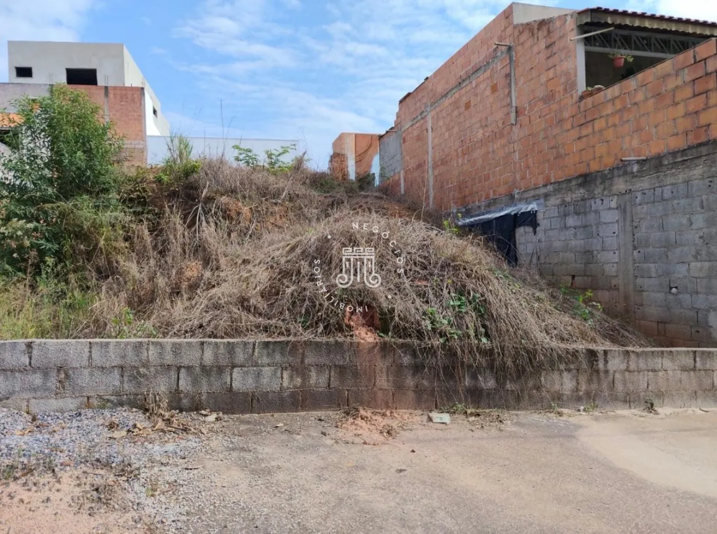 Comprar Terreno / Padr&atilde;o em V&aacute;rzea Paulista R$ 213.000,00 - Foto 2
