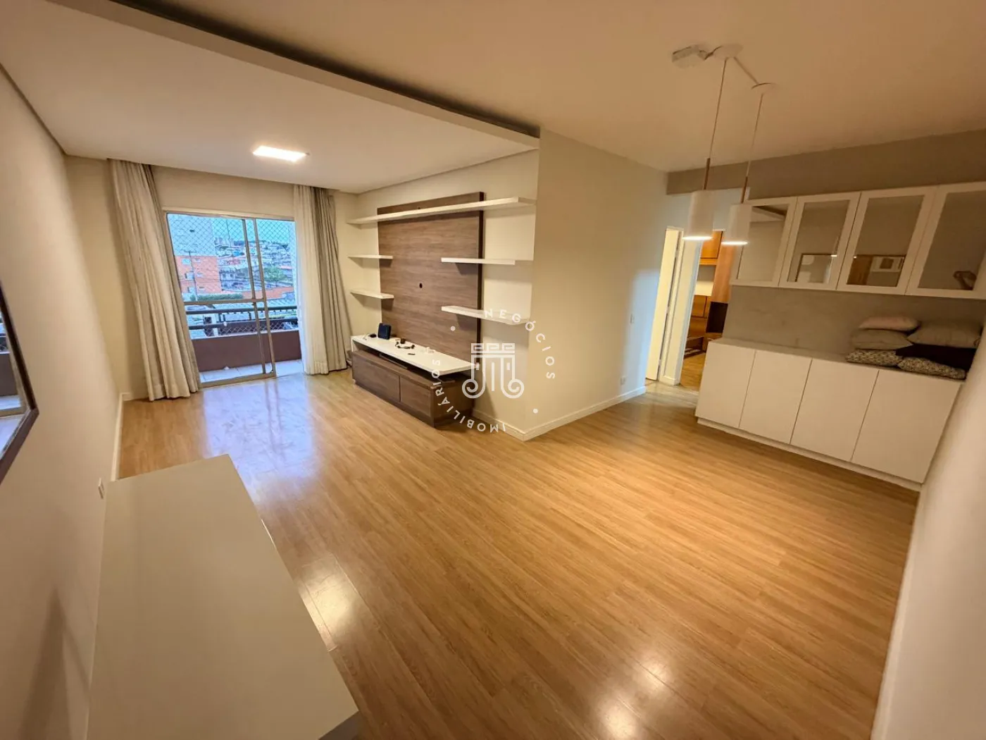 Foto 1