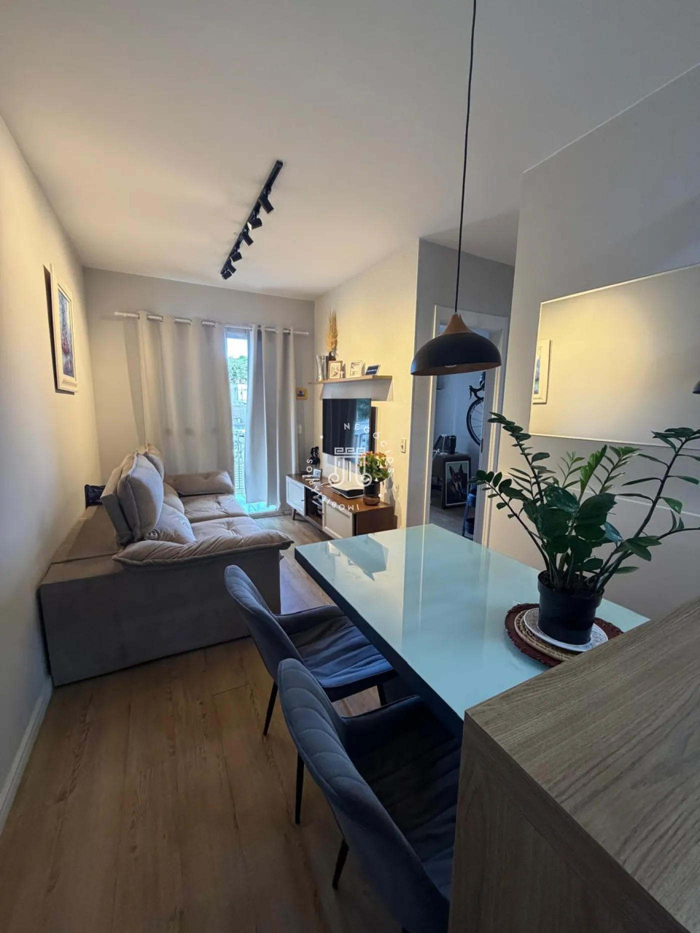 Foto 1