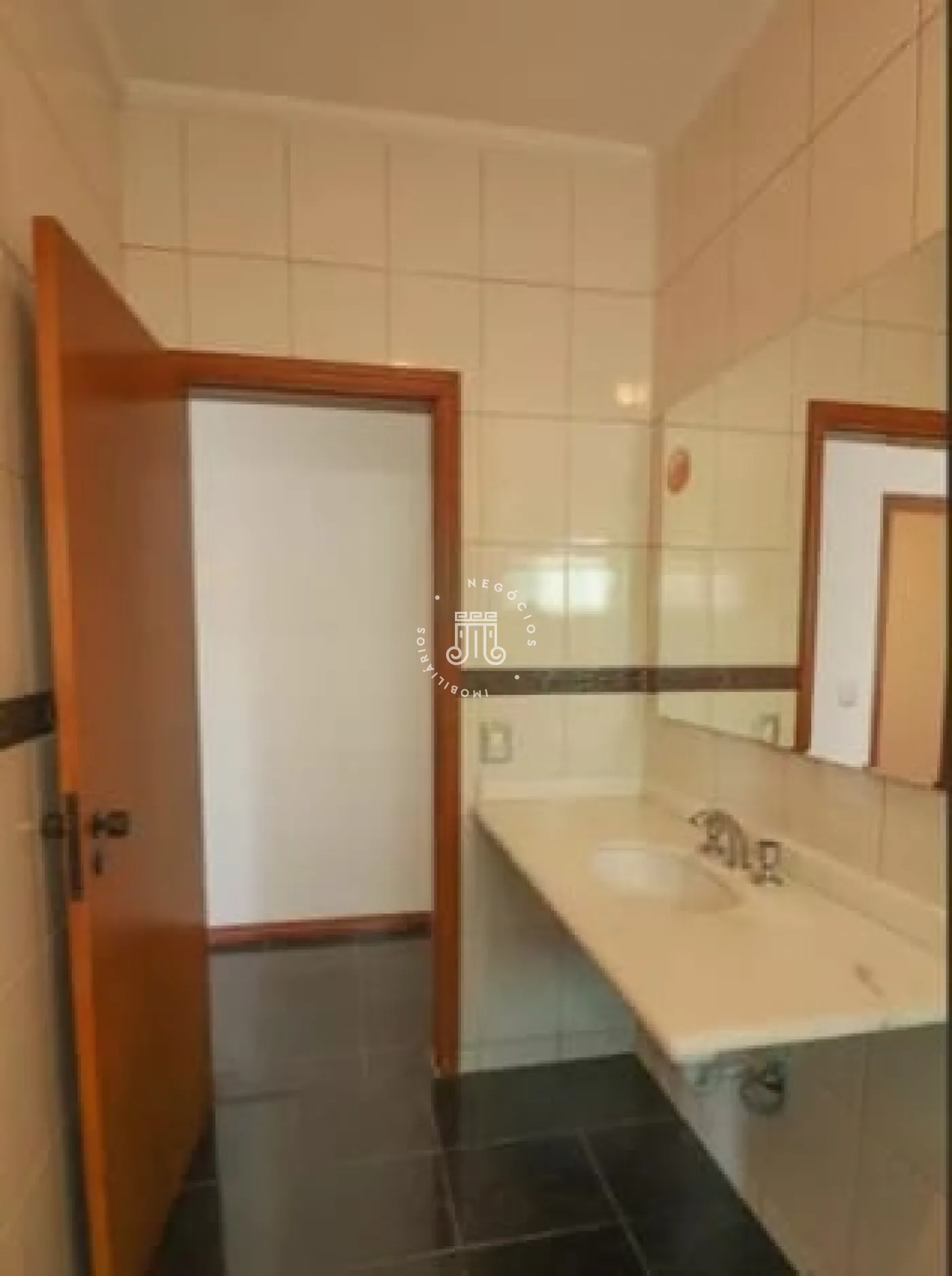 Alugar Casa / Padr&atilde;o em Jundia&iacute; R$ 5.500,00 - Foto 16