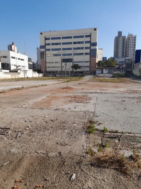 Jundiai Centro Terreno Venda R$16.620.000,00  Area do terreno 5540.00m2 Area construida 500.00m2