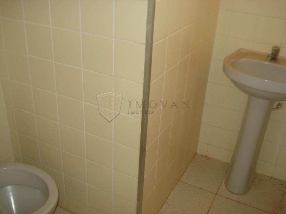 Alugar Comercial / Ponto Comercial em Ribeir&atilde;o Preto R$ 2.500,00 - Foto 11