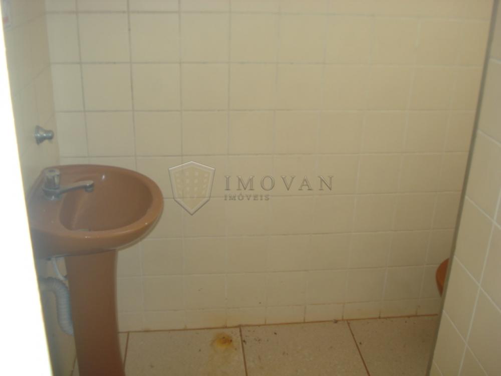 Alugar Comercial / Ponto Comercial em Ribeir&atilde;o Preto R$ 2.500,00 - Foto 12