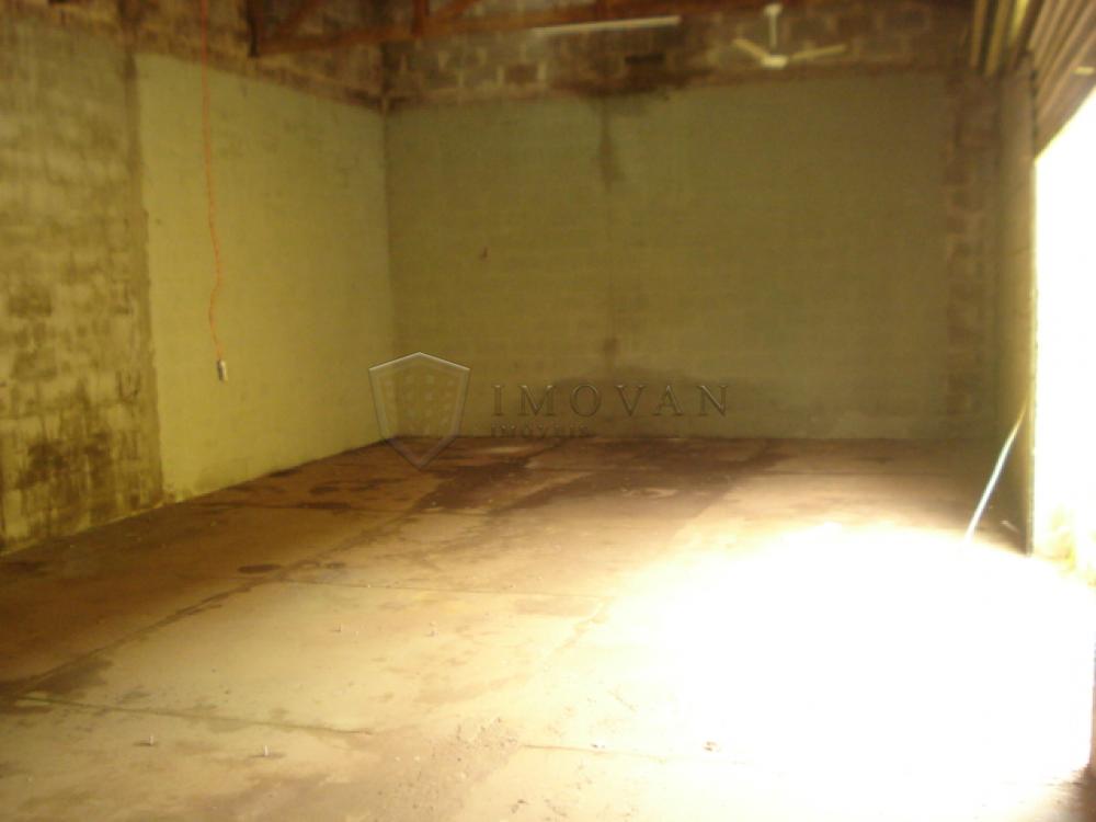 Alugar Comercial / Ponto Comercial em Ribeir&atilde;o Preto R$ 2.500,00 - Foto 18