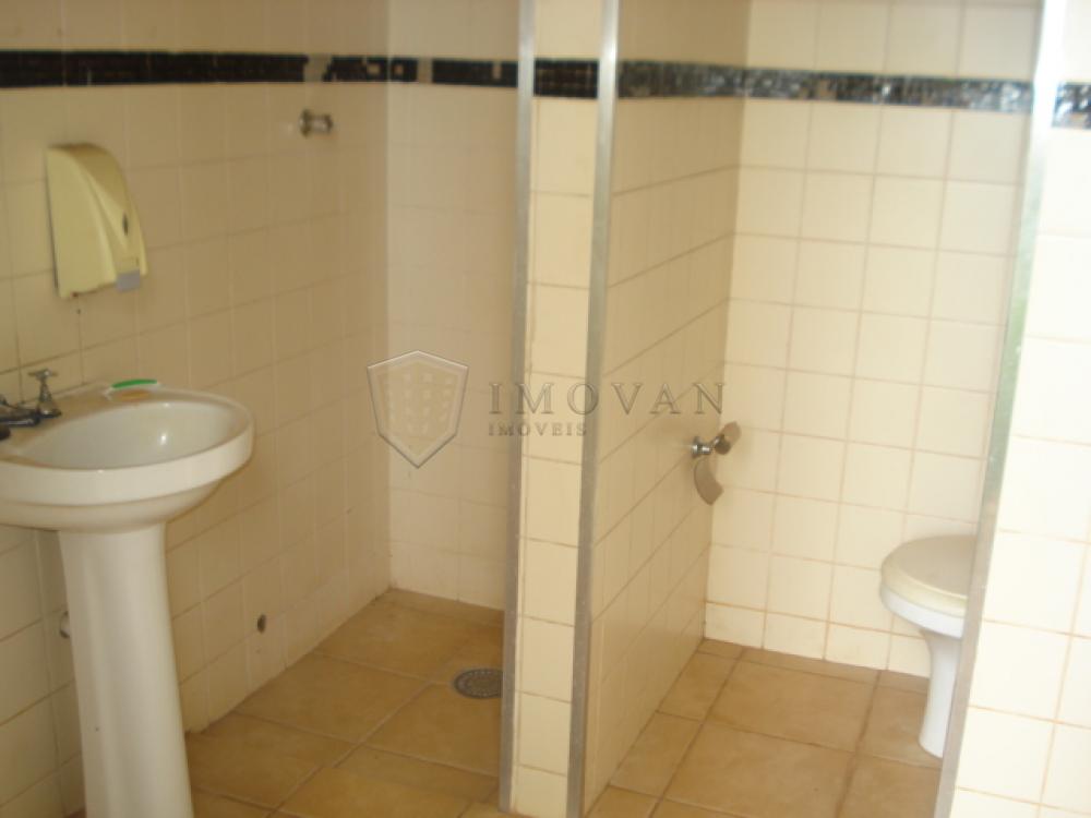Alugar Comercial / Ponto Comercial em Ribeir&atilde;o Preto R$ 2.500,00 - Foto 25