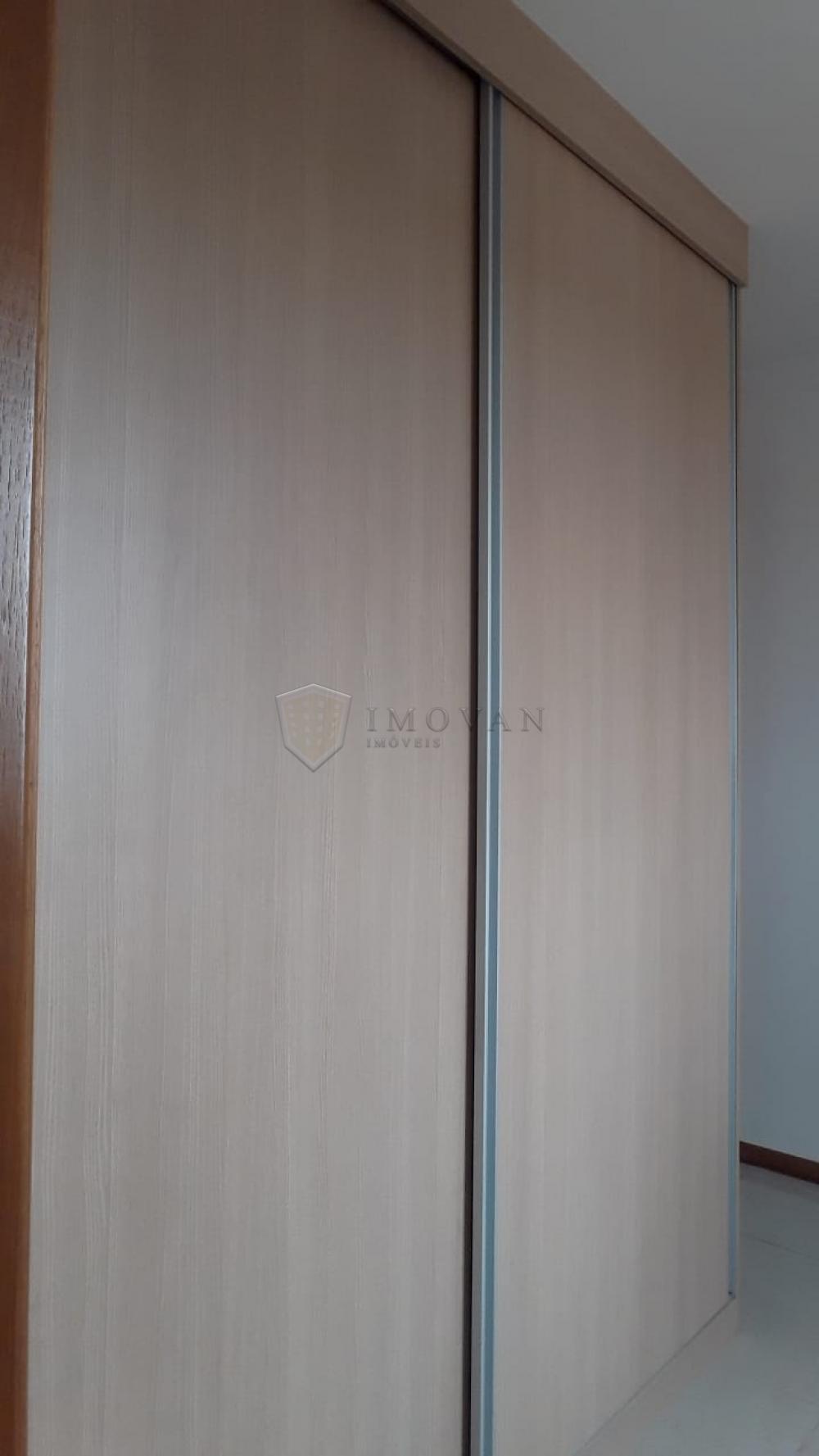 Alugar Apartamento / Padr&atilde;o em Ribeir&atilde;o Preto R$ 4.300,00 - Foto 12