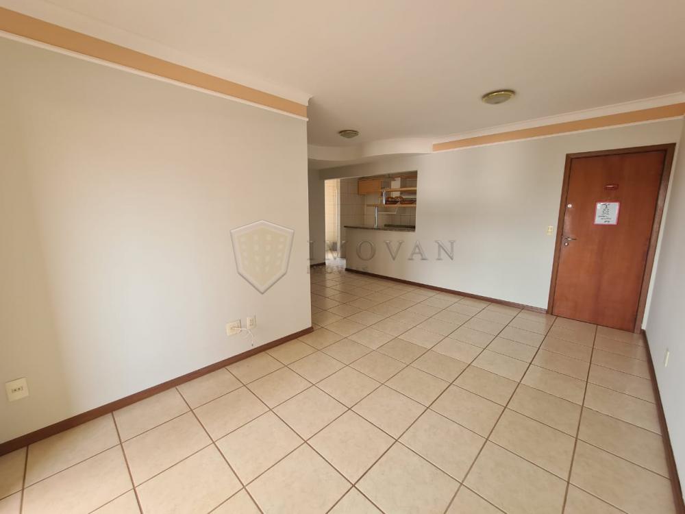 Alugar Apartamento / Padr&atilde;o em Ribeir&atilde;o Preto R$ 1.700,00 - Foto 4