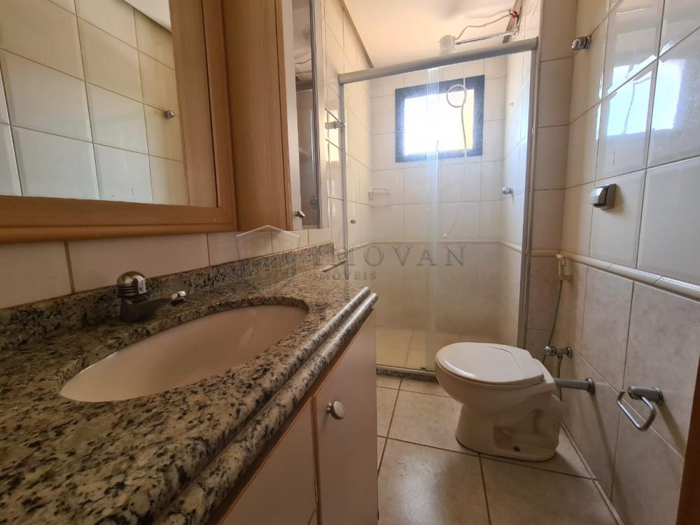 Alugar Apartamento / Padr&atilde;o em Ribeir&atilde;o Preto R$ 1.700,00 - Foto 11