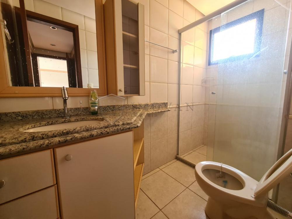 Alugar Apartamento / Padr&atilde;o em Ribeir&atilde;o Preto R$ 1.700,00 - Foto 16