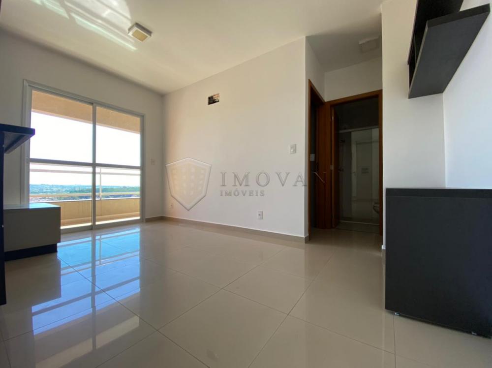 Alugar Apartamento / Padr&atilde;o em Ribeir&atilde;o Preto R$ 1.400,00 - Foto 3