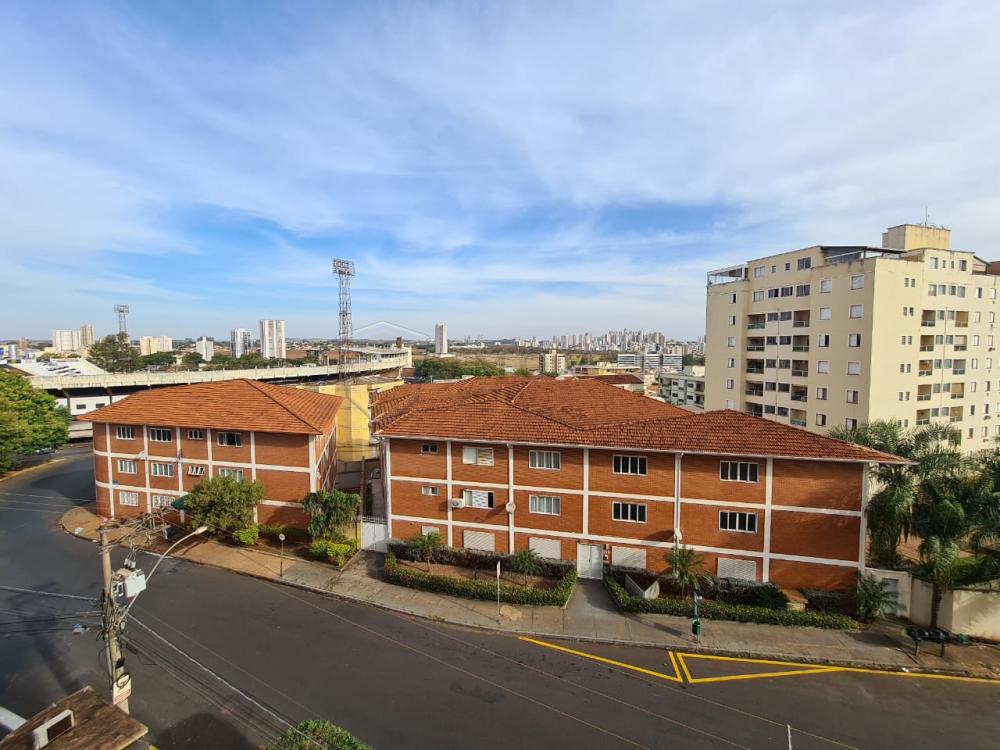 Alugar Apartamento / Padr&atilde;o em Ribeir&atilde;o Preto R$ 2.500,00 - Foto 5