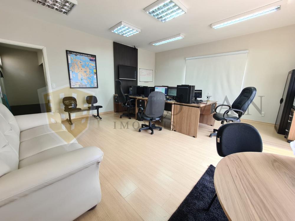 Alugar Comercial / Ponto Comercial em Ribeir&atilde;o Preto R$ 3.000,00 - Foto 7