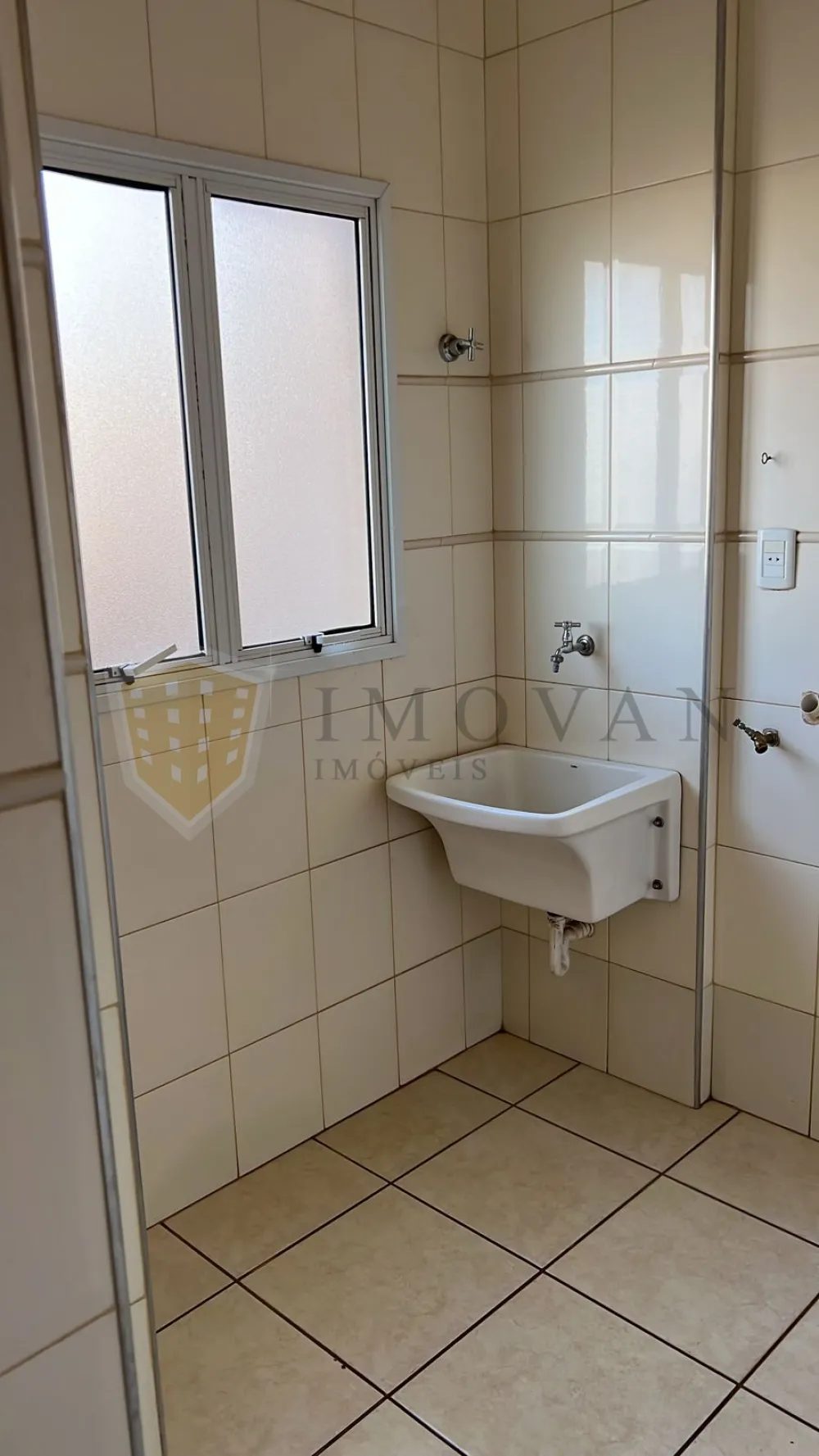 Comprar Apartamento / Padr&atilde;o em Ribeir&atilde;o Preto R$ 472.000,00 - Foto 2