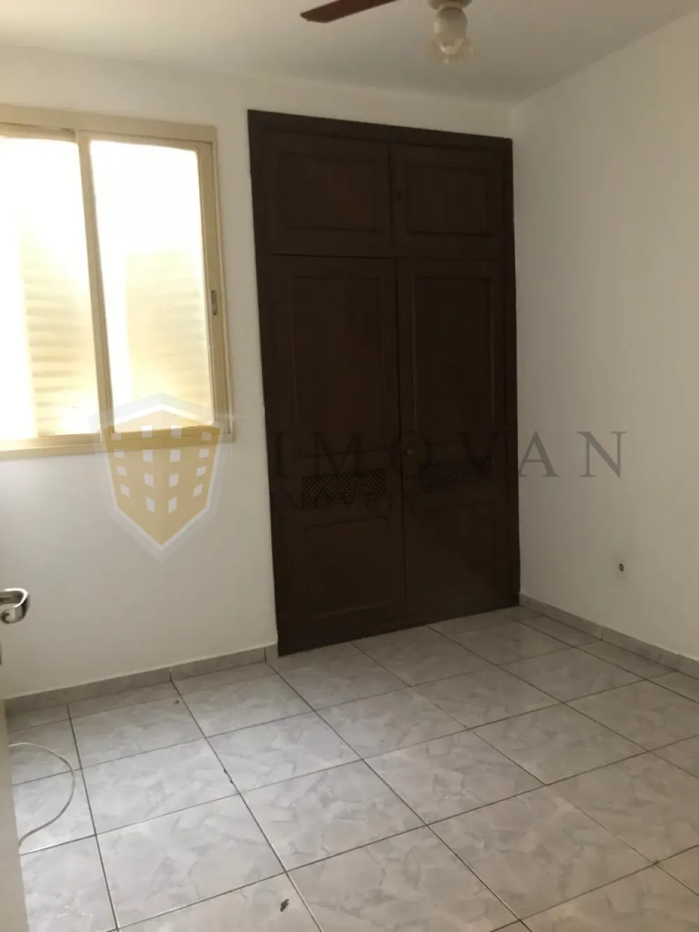 Alugar Apartamento / Padr&atilde;o em Ribeir&atilde;o Preto R$ 1.100,00 - Foto 6