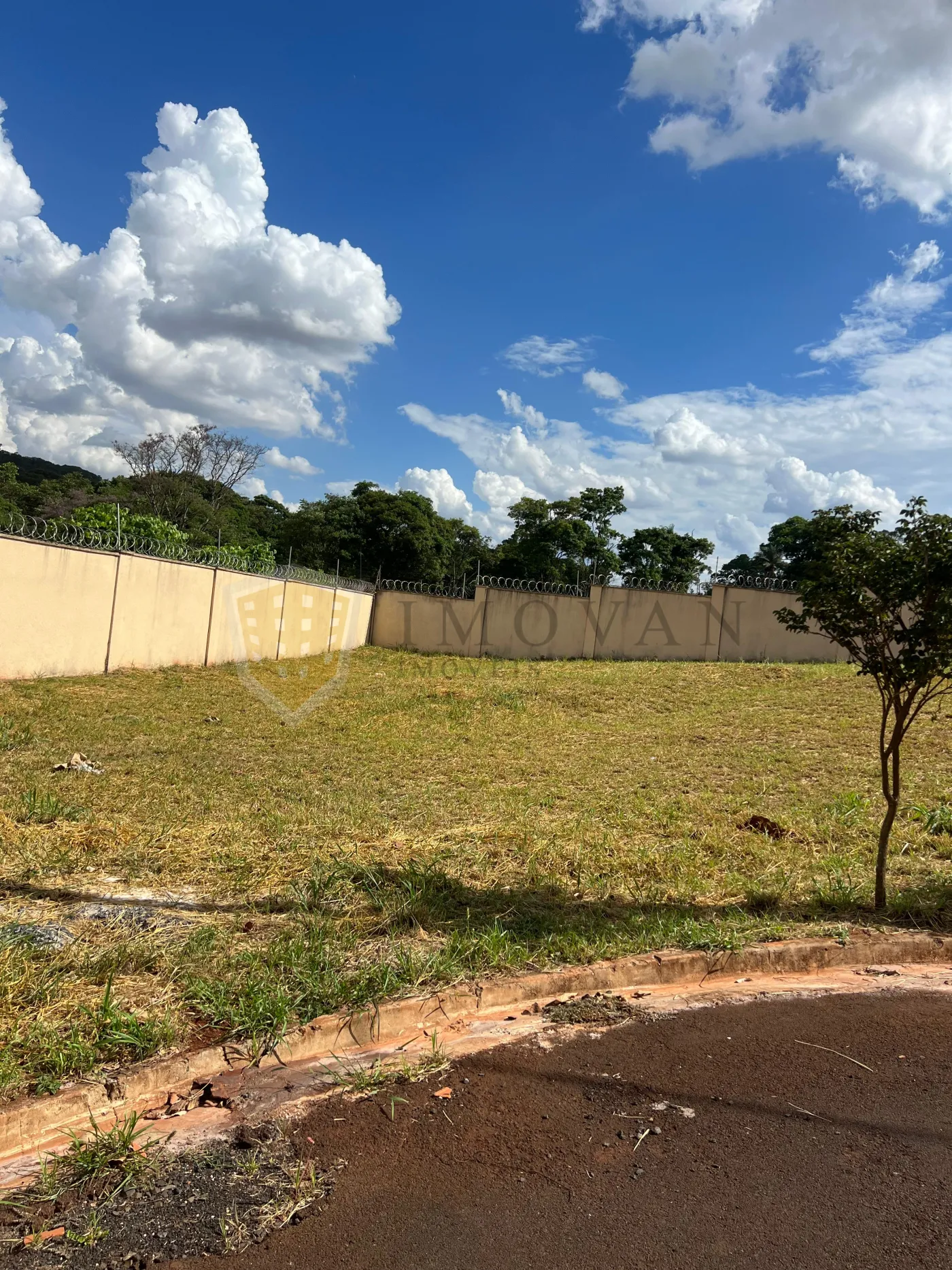 Comprar Terreno / Condom&iacute;nio em Ribeir&atilde;o Preto R$ 295.000,00 - Foto 4
