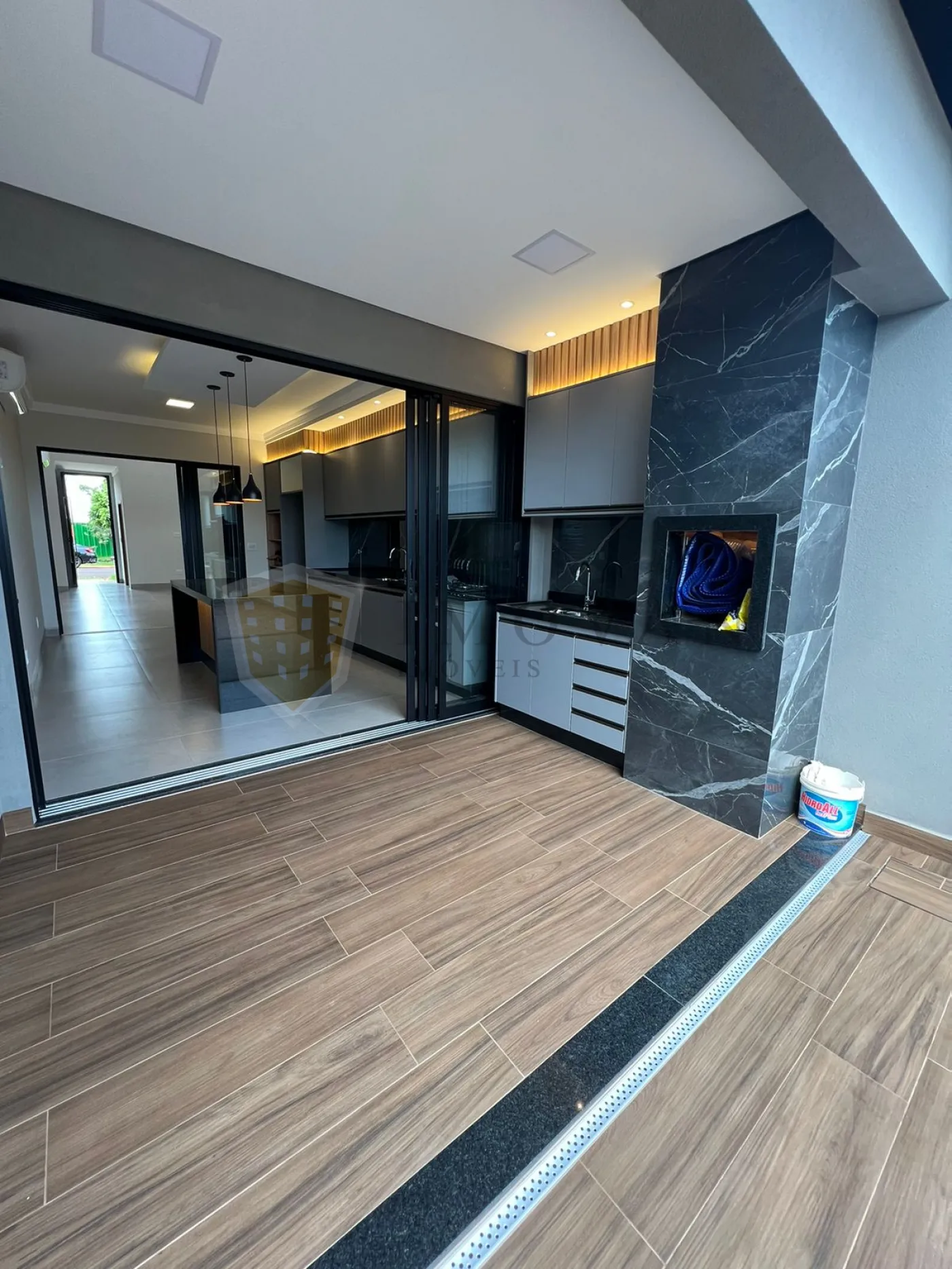 Comprar Casa / Condom&iacute;nio em Bonfim Paulista R$ 1.290.000,00 - Foto 3