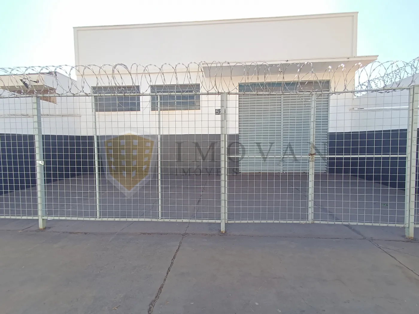 Alugar Comercial / Galp&atilde;o em Ribeir&atilde;o Preto R$ 4.800,00 - Foto 2