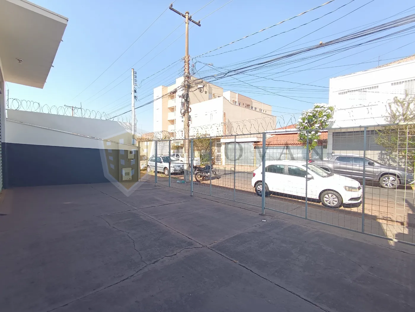 Alugar Comercial / Galp&atilde;o em Ribeir&atilde;o Preto R$ 4.800,00 - Foto 4