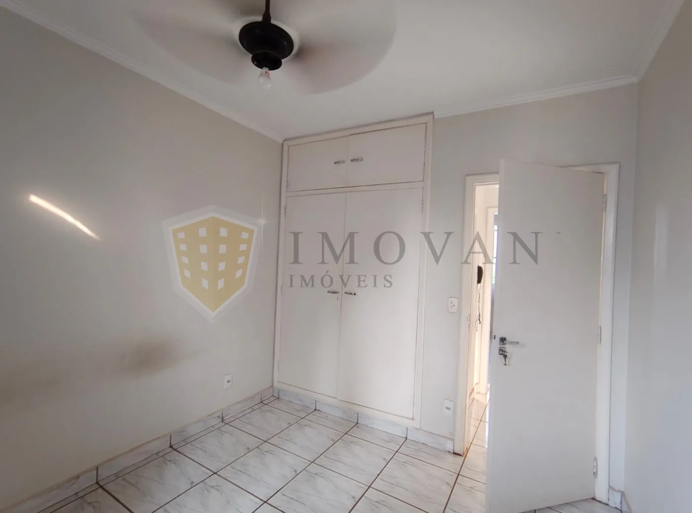 Comprar Apartamento / Padr&atilde;o em Ribeir&atilde;o Preto R$ 230.000,00 - Foto 13