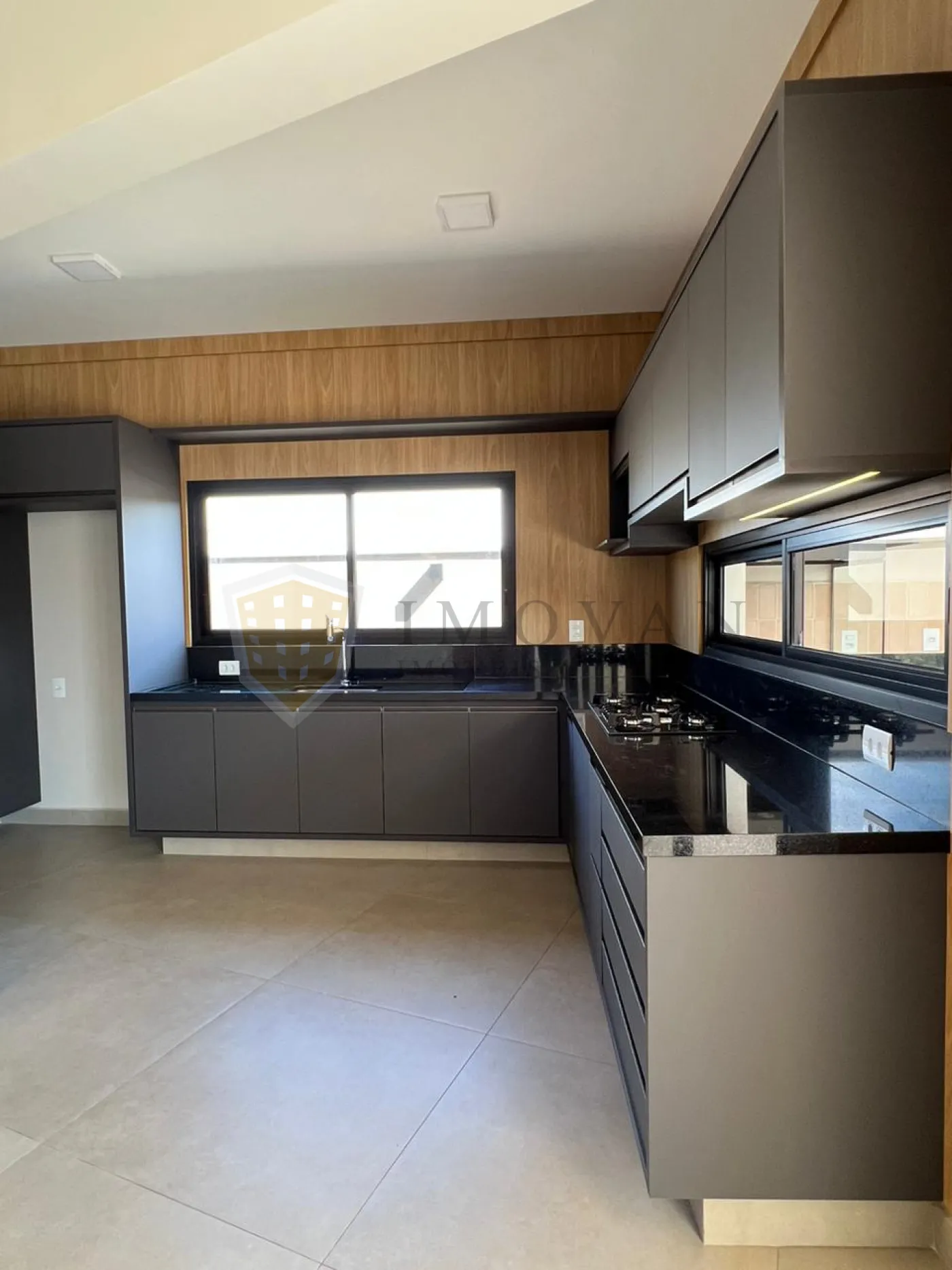 Alugar Casa / Condom&iacute;nio em Bonfim Paulista R$ 9.900,00 - Foto 2