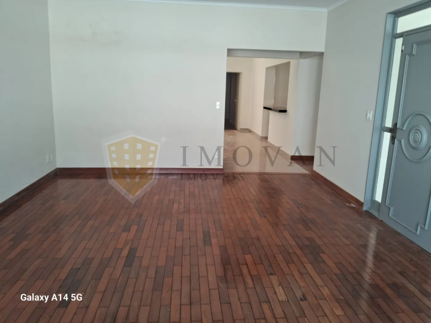 Comprar Casa / Padr&atilde;o em Ribeir&atilde;o Preto R$ 775.000,00 - Foto 5