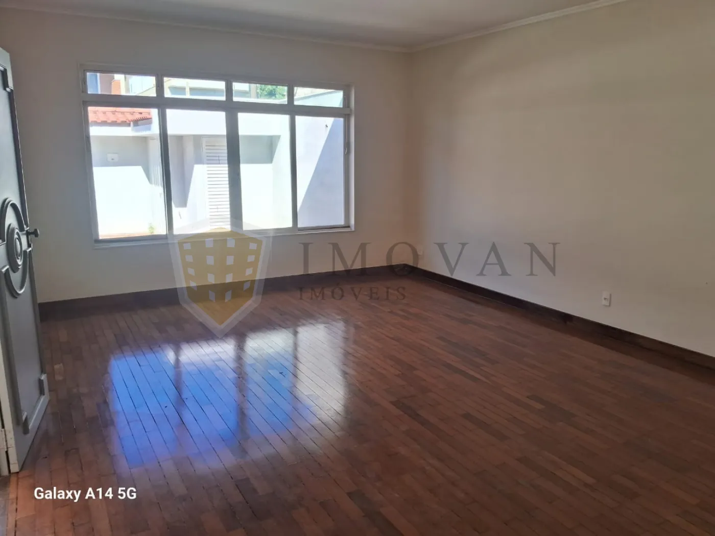 Comprar Casa / Padr&atilde;o em Ribeir&atilde;o Preto R$ 775.000,00 - Foto 6