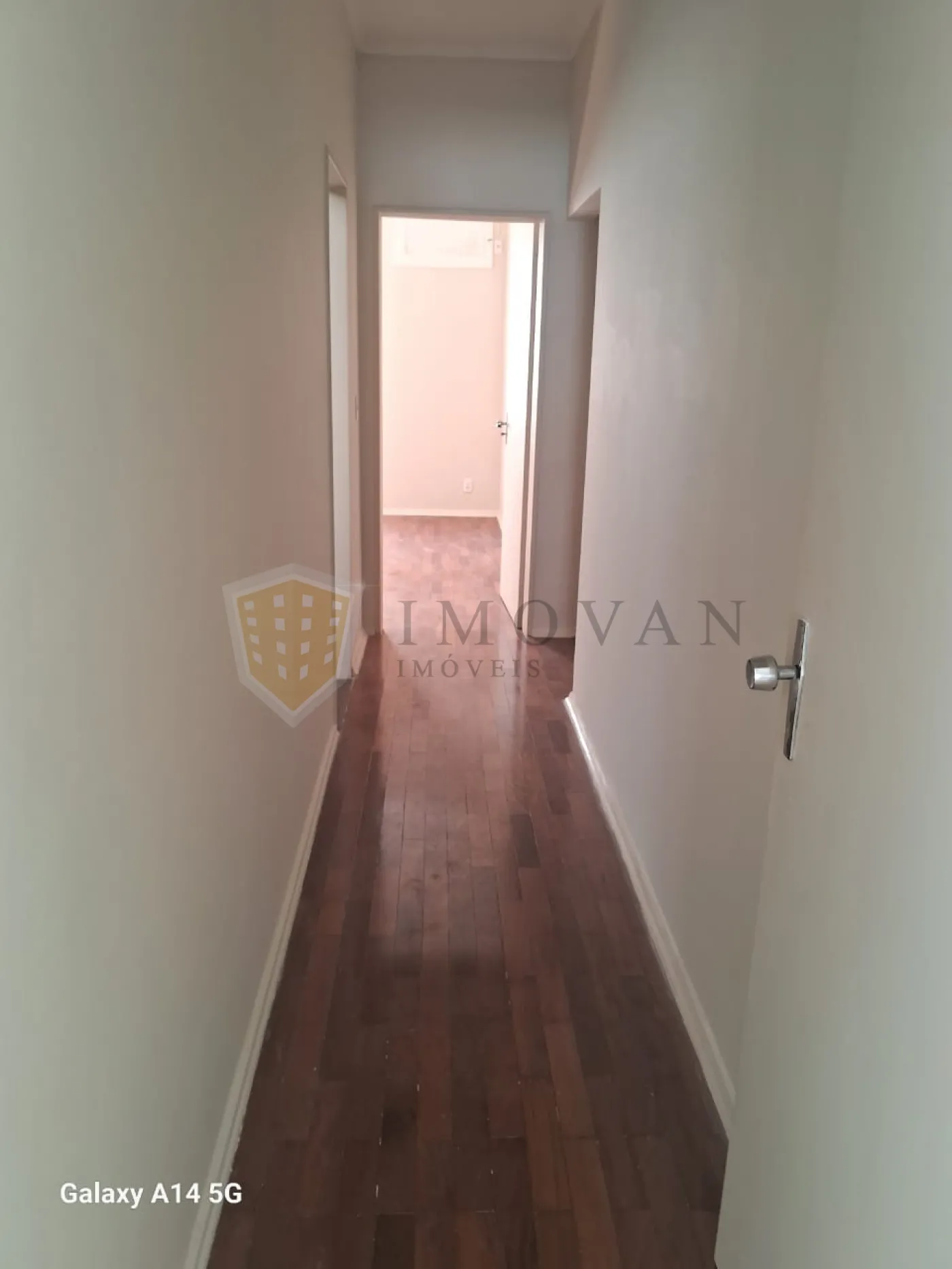 Comprar Casa / Padr&atilde;o em Ribeir&atilde;o Preto R$ 775.000,00 - Foto 17