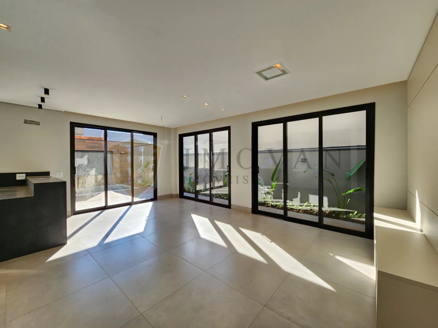 Alugar Casa / Condom&iacute;nio em Bonfim Paulista R$ 8.900,00 - Foto 3