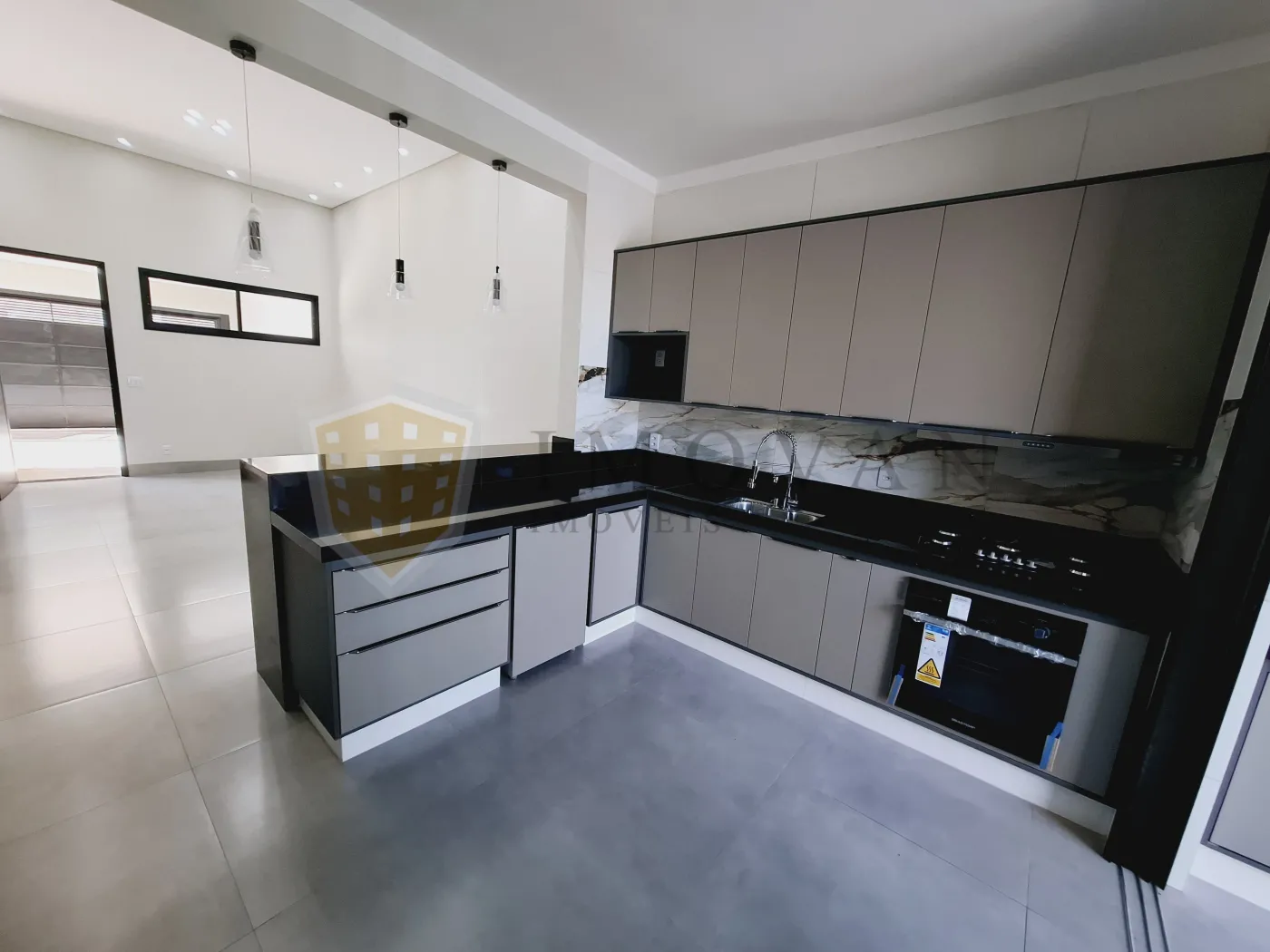 Comprar Casa / Padr&atilde;o em Bomfim Paulista R$ 685.000,00 - Foto 1