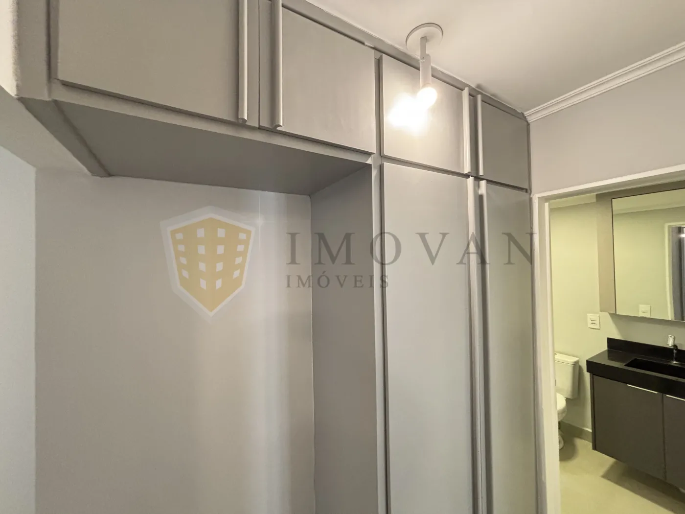 Comprar Apartamento / Padr&atilde;o em Ribeir&atilde;o Preto R$ 350.000,00 - Foto 11